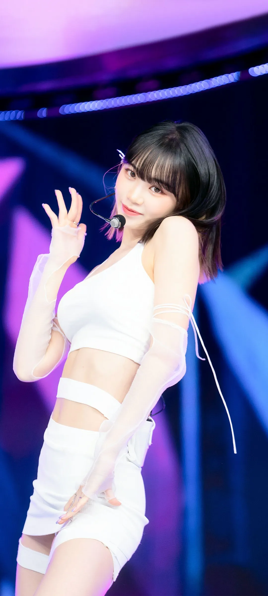 Wallpaper layar kunci hp Kim Chae-won 4K HD download — IZ*ONE, LE SSERAFIM