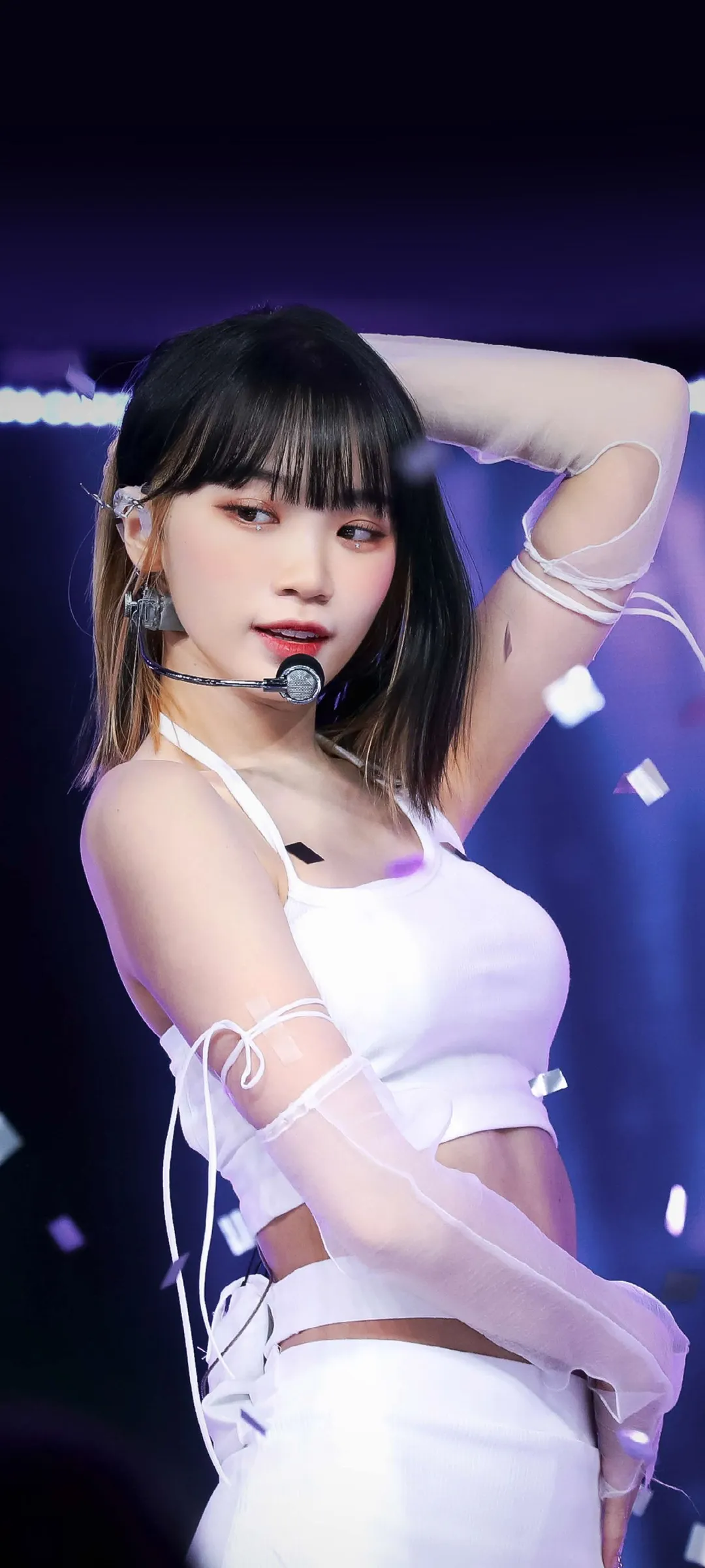 Wallpaper layar kunci hp Kim Chae-won 4K HD download — IZ*ONE, LE SSERAFIM