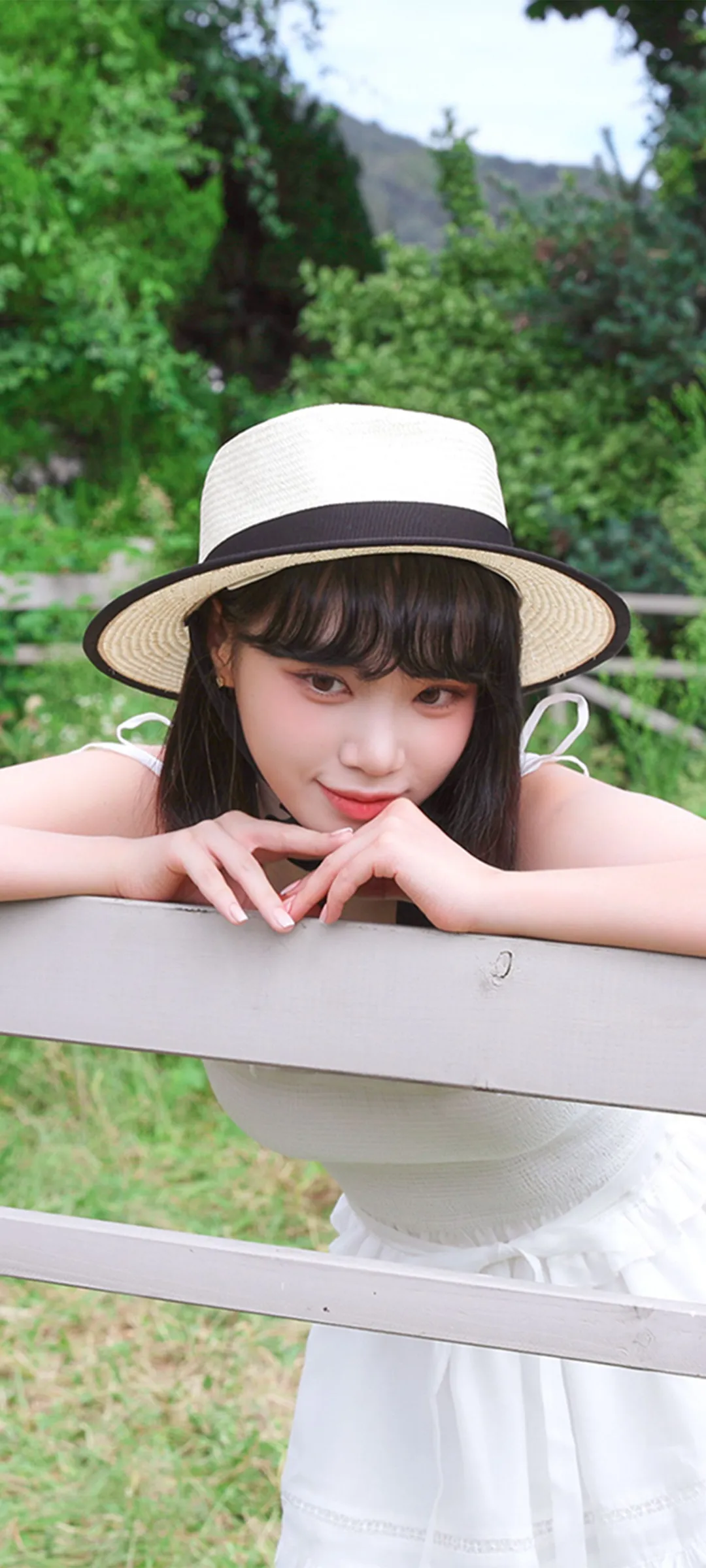Wallpaper layar kunci hp Kim Chae-won 4K HD download — IZ*ONE, LE SSERAFIM