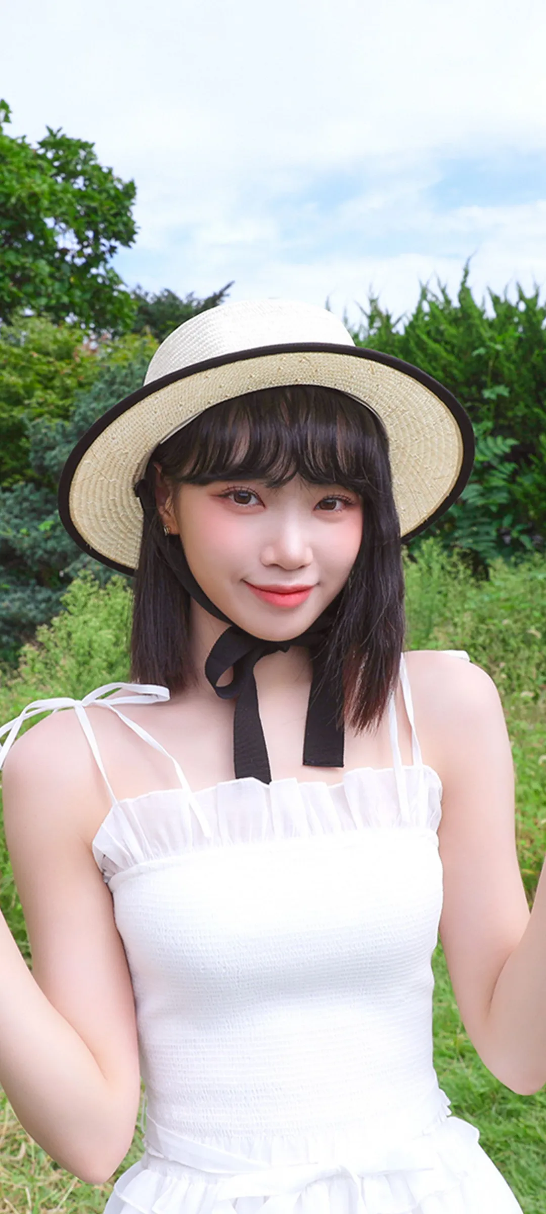 Wallpaper layar kunci hp Kim Chae-won 4K HD download — IZ*ONE, LE SSERAFIM