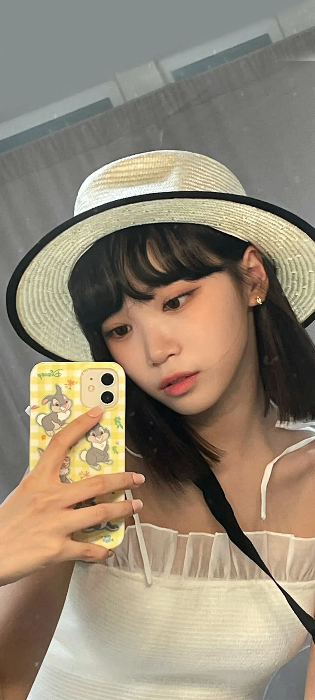Wallpaper layar kunci hp Kim Chae-won 4K HD download — IZ*ONE, LE SSERAFIM