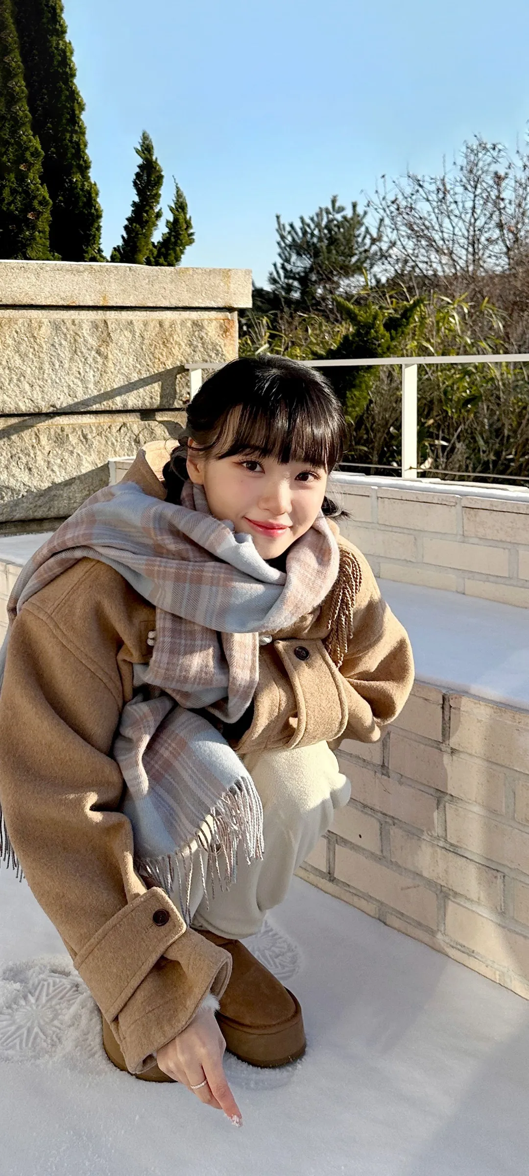 Wallpaper layar kunci hp Kim Chae-won 4K HD download — IZ*ONE, LE SSERAFIM