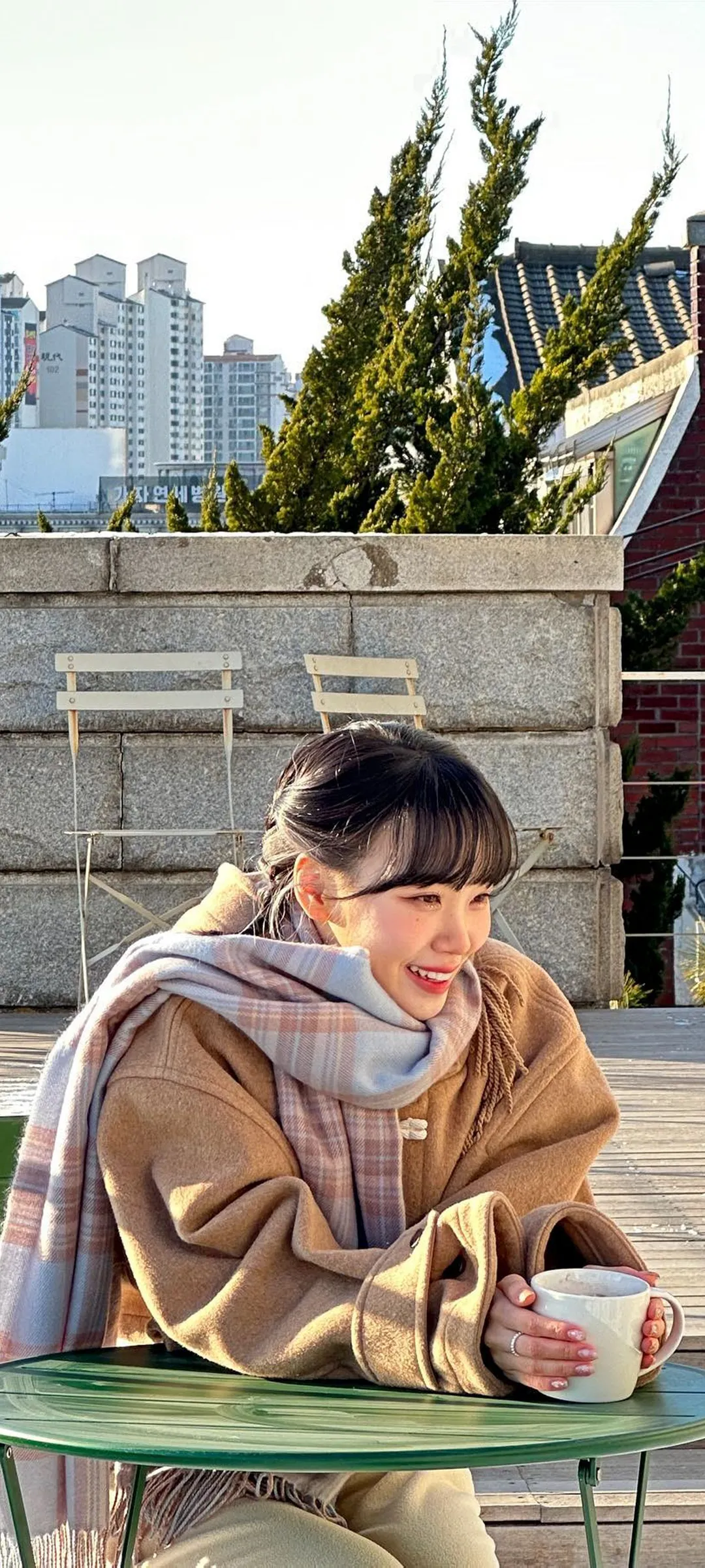 Wallpaper layar kunci hp Kim Chae-won 4K HD download — IZ*ONE, LE SSERAFIM