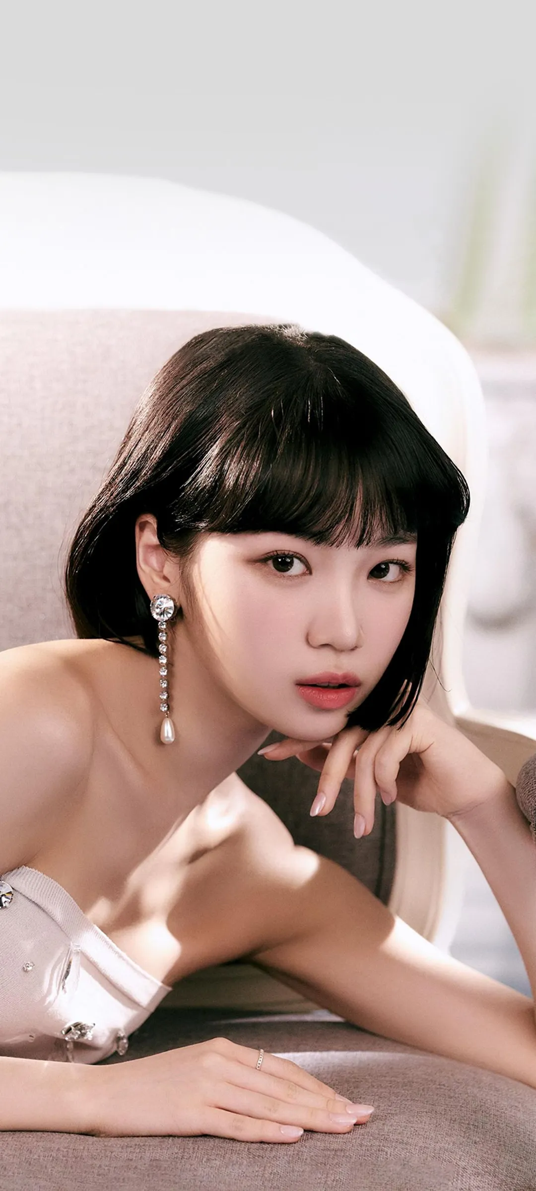 Wallpaper layar kunci hp Kim Chae-won 4K HD download — IZ*ONE, LE SSERAFIM