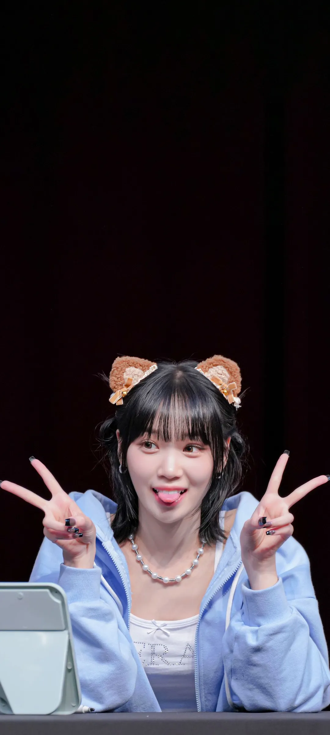 Wallpaper layar kunci hp Kim Chae-won 4K HD download — IZ*ONE, LE SSERAFIM