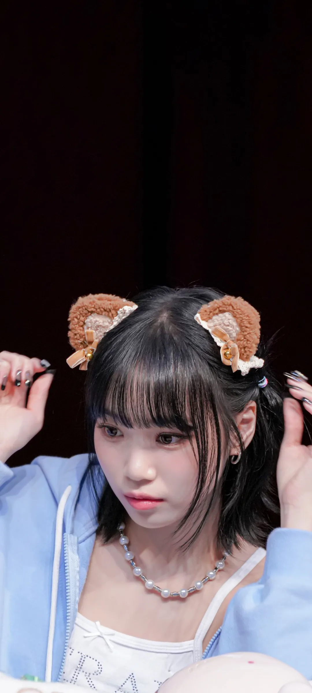 Kim Chae-won lock screen phone wallpaper 4K HD download — IZ*ONE, LE SSERAFIM