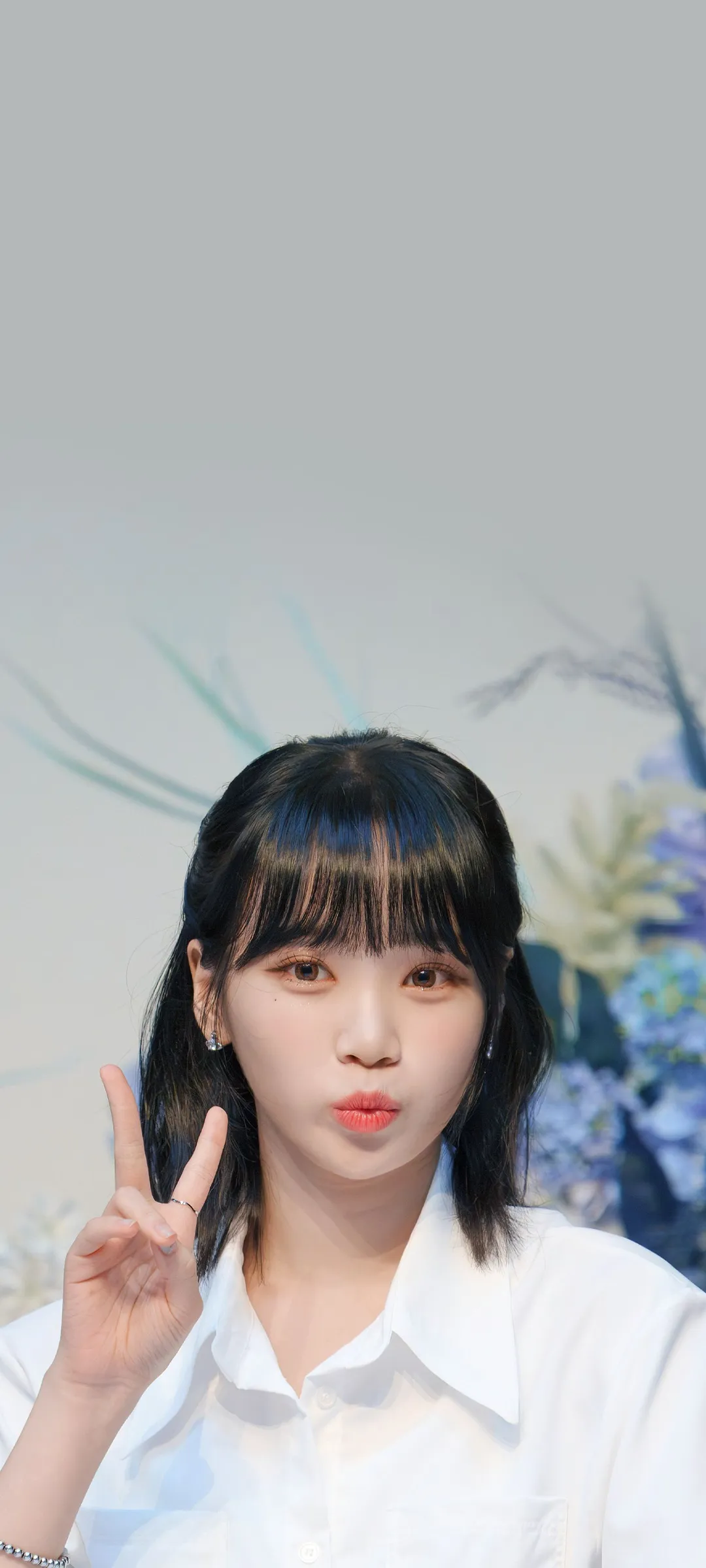 Kim Chae-won kilit ekranı telefon duvar kağıdı 4K HD i̇ndir — IZ*ONE, LE SSERAFIM