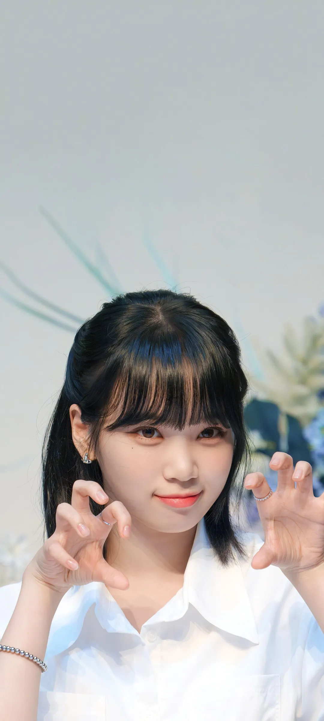 Kim Chae-won lock screen phone wallpaper 4K HD download — IZ*ONE, LE SSERAFIM