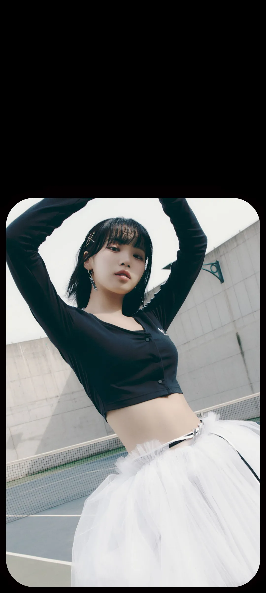Wallpaper layar kunci hp Kim Chae-won UNFORGIVEN 4K HD download — IZ*ONE, LE SSERAFIM