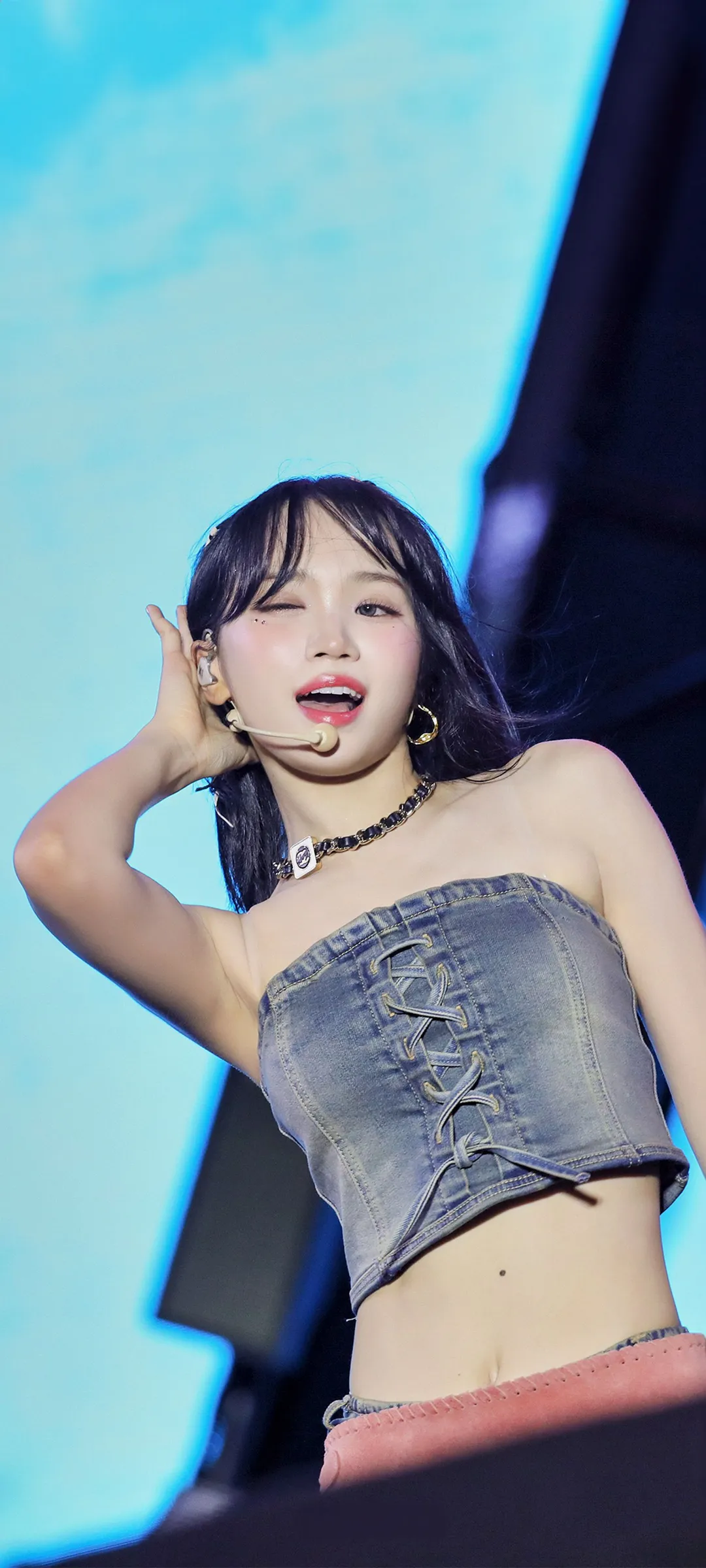 Wallpaper layar kunci hp Kim Chae-won 4K HD download — IZ*ONE, LE SSERAFIM