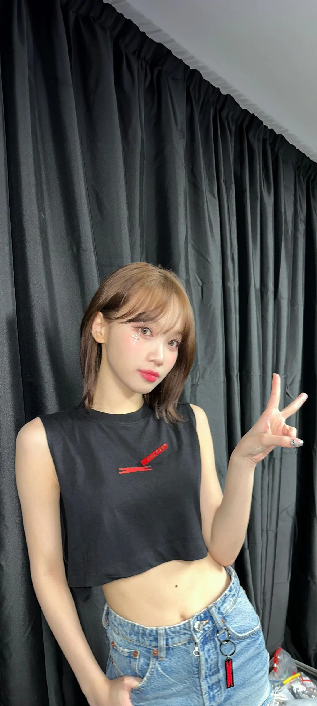 Wallpaper layar kunci hp Kim Chae-won 4K HD download — IZ*ONE, LE SSERAFIM