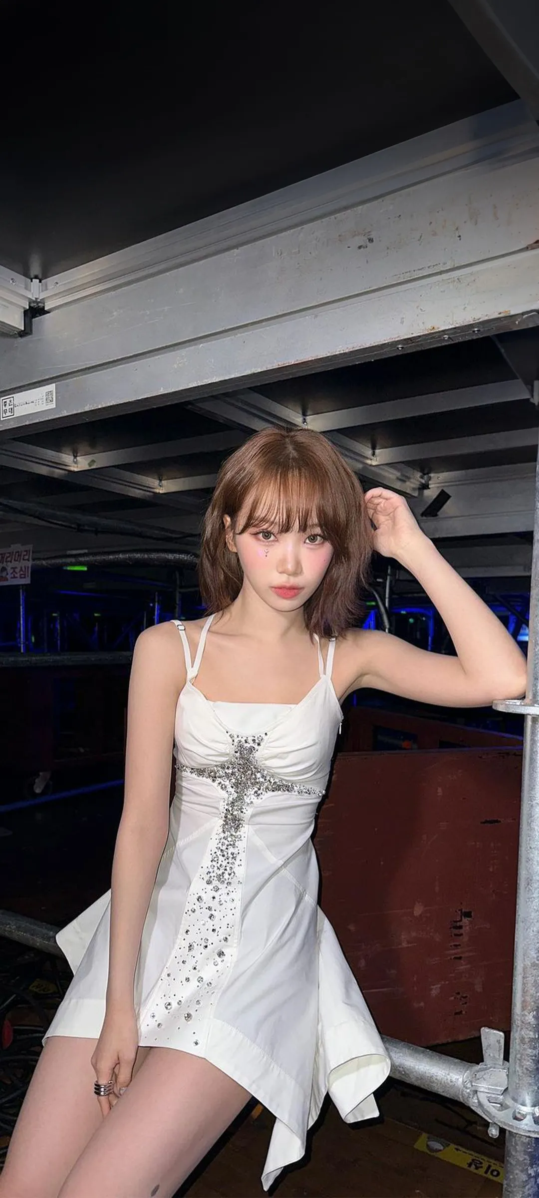 Wallpaper layar kunci hp Kim Chae-won 4K HD download — IZ*ONE, LE SSERAFIM