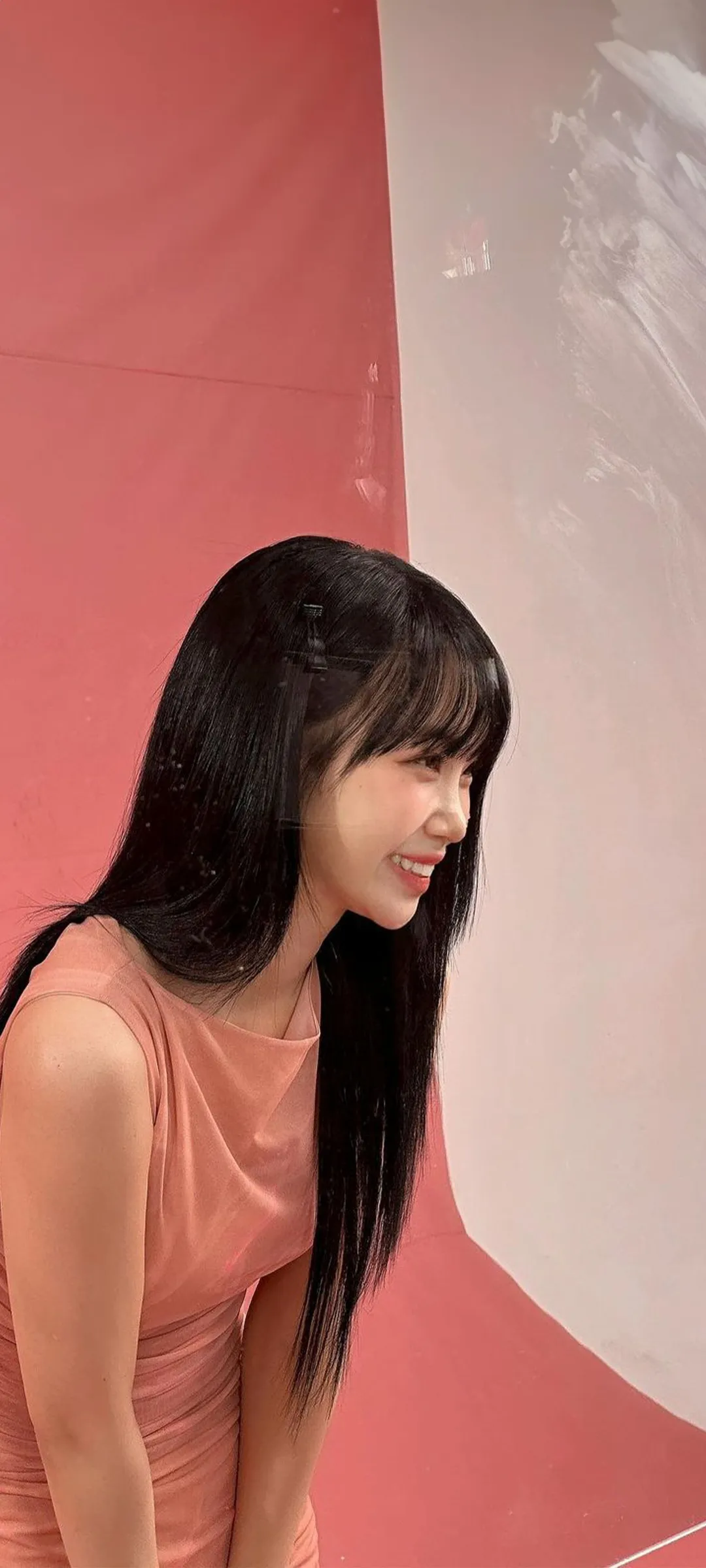 김채원 잠금화면 폰 배경화면 4K HD 다운로드 — 아이즈원, 르세라핌