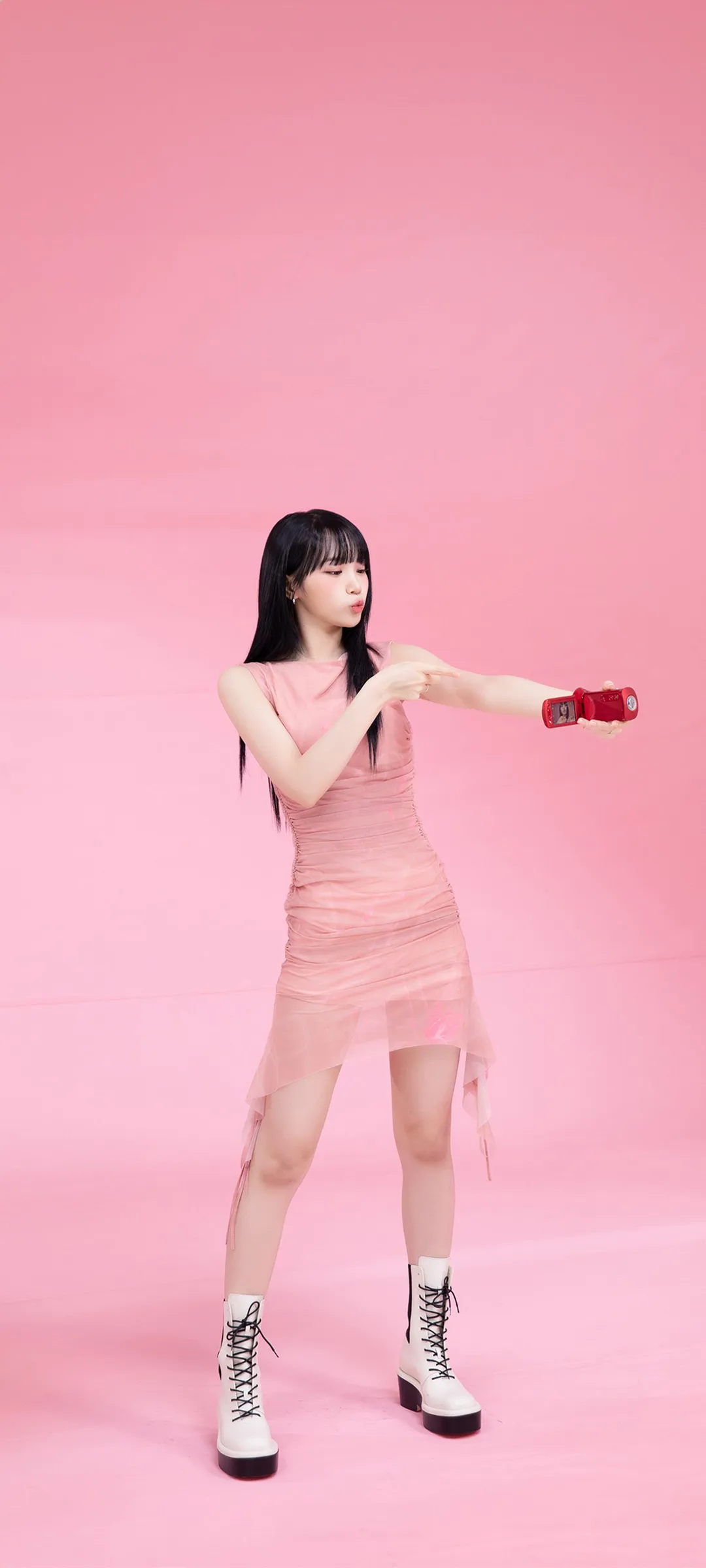 Wallpaper layar kunci hp Kim Chae-won 4K HD download — IZ*ONE, LE SSERAFIM