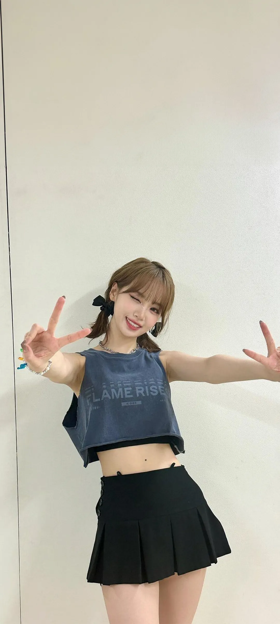 Wallpaper layar kunci hp Kim Chae-won 4K HD download — IZ*ONE, LE SSERAFIM