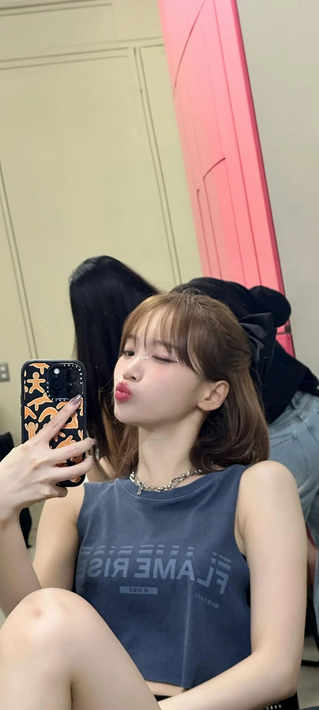 Wallpaper layar kunci hp Kim Chae-won 4K HD download — IZ*ONE, LE SSERAFIM