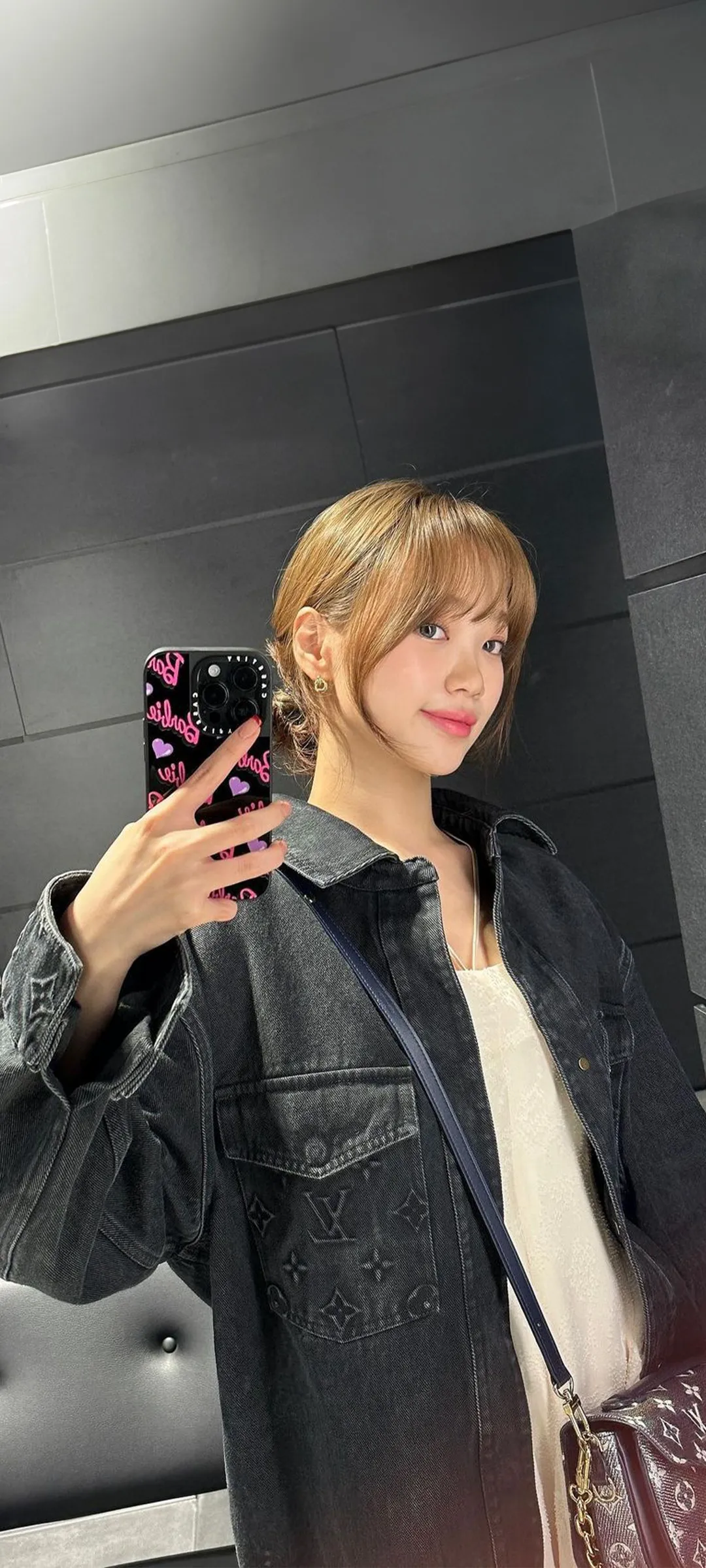Wallpaper layar kunci hp Kim Chae-won 4K HD download — IZ*ONE, LE SSERAFIM