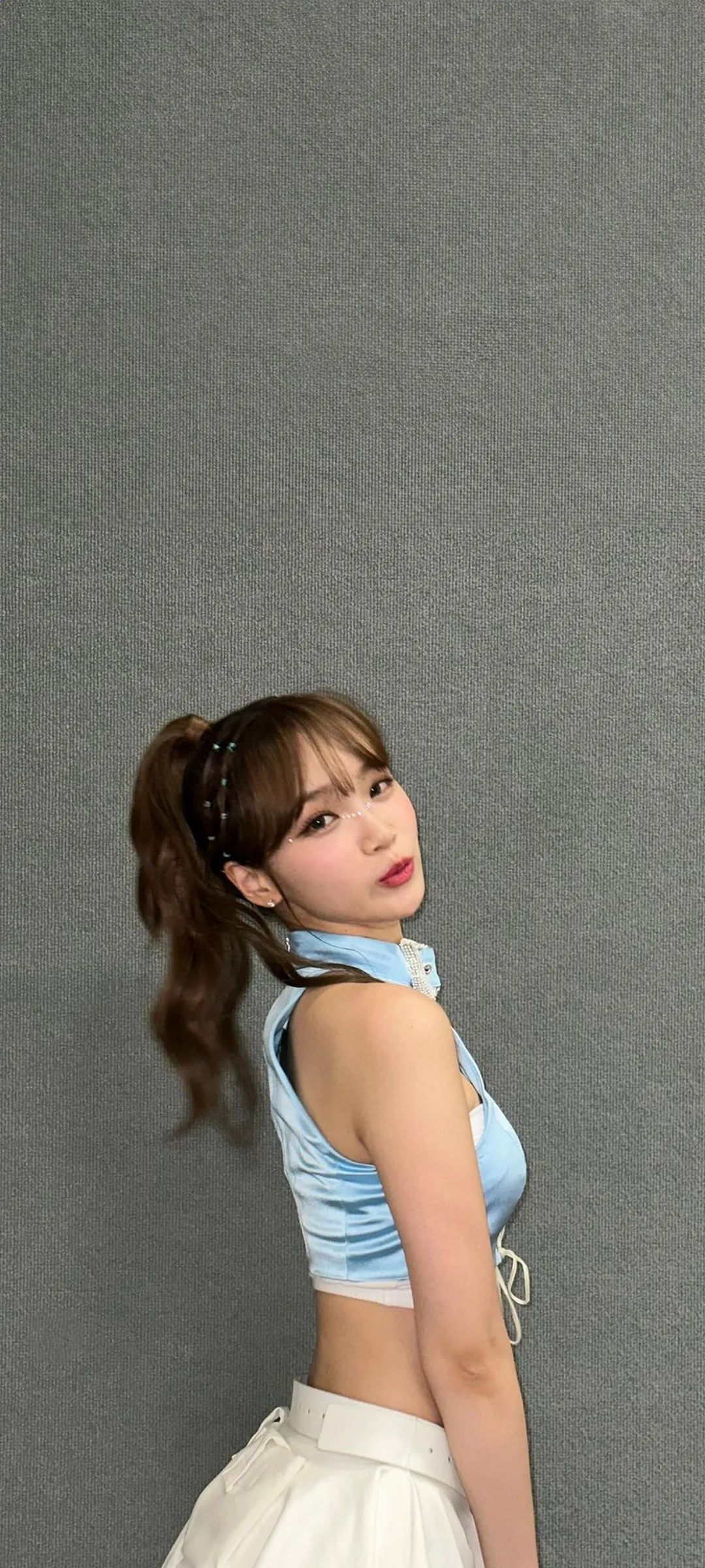 Wallpaper layar kunci hp Kim Chae-won 4K HD download — IZ*ONE, LE SSERAFIM