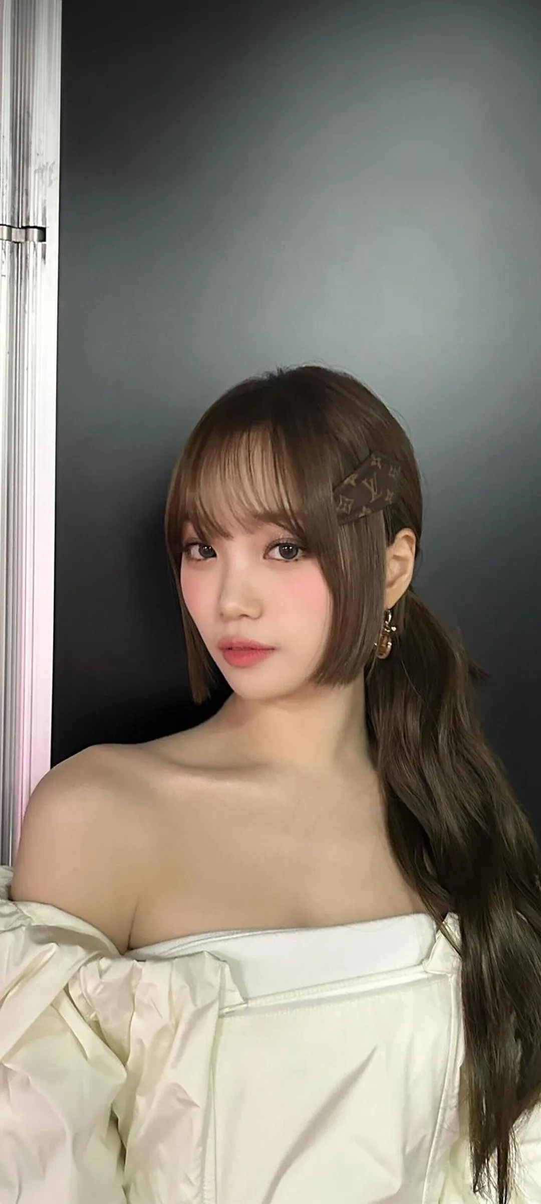 Wallpaper layar kunci hp Kim Chae-won 4K HD download — IZ*ONE, LE SSERAFIM
