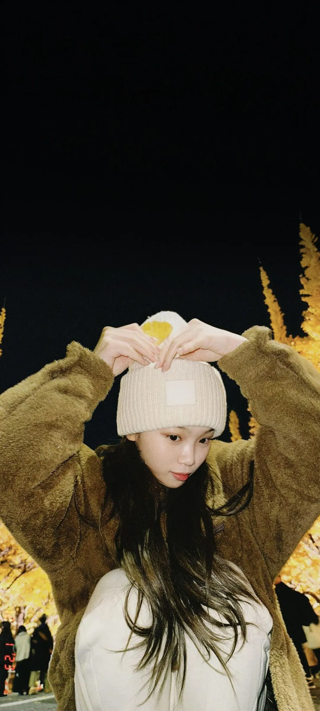 Kim Chae-won lock screen phone wallpaper 4K HD download — IZ*ONE, LE SSERAFIM