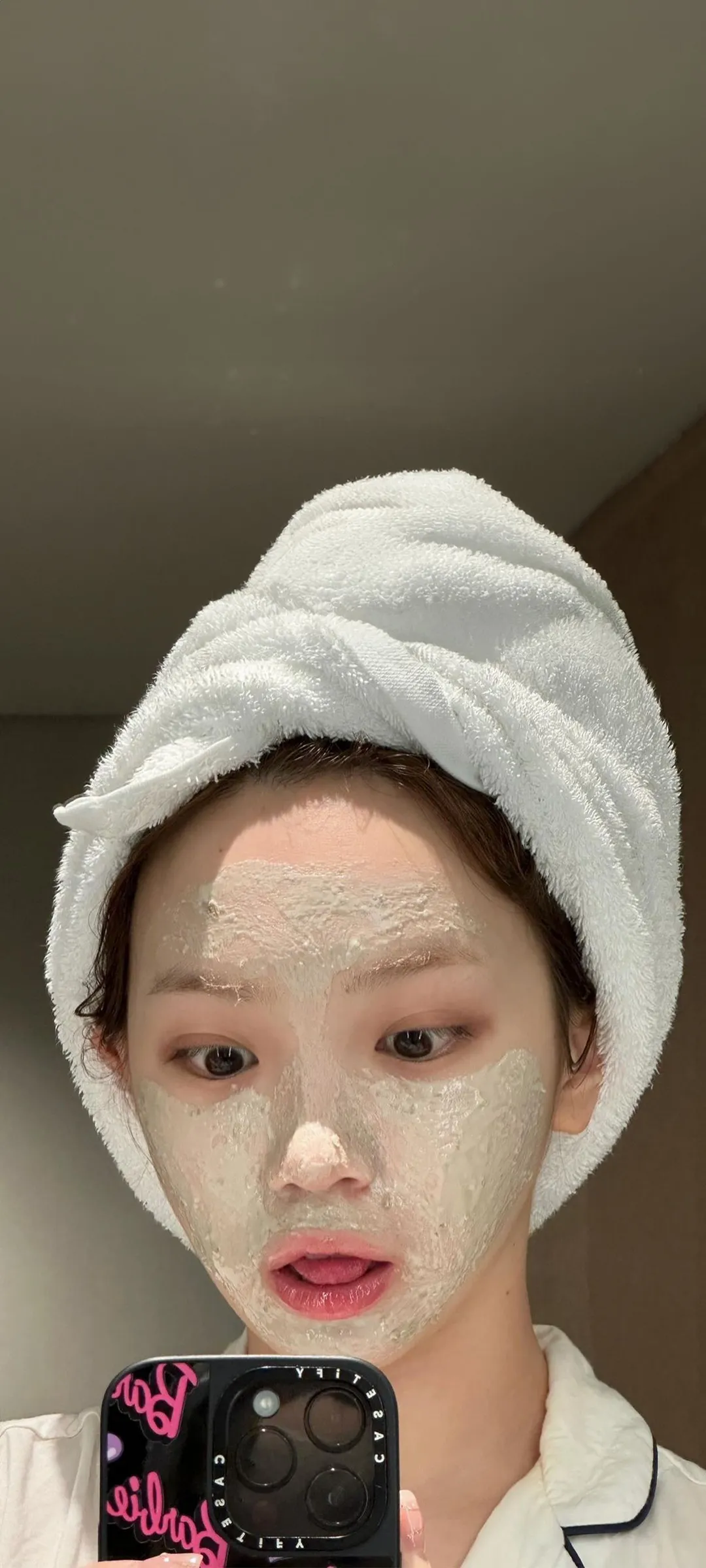 Wallpaper layar kunci hp Kim Chae-won 4K HD download — IZ*ONE, LE SSERAFIM