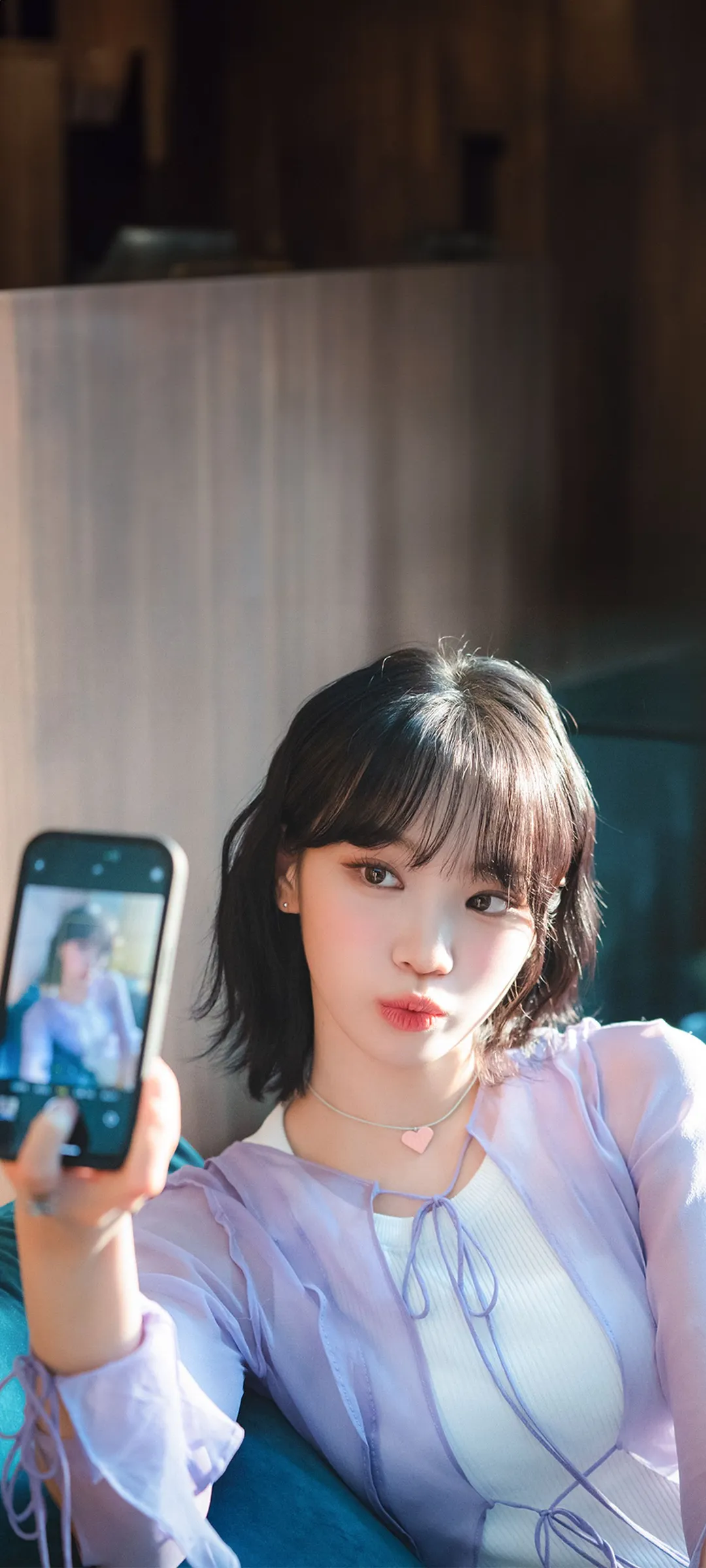 Wallpaper layar kunci hp Kim Chae-won 4K HD download — IZ*ONE, LE SSERAFIM