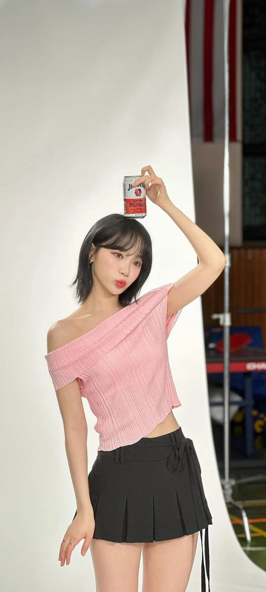 Wallpaper layar kunci hp Kim Chae-won 4K HD download — IZ*ONE, LE SSERAFIM
