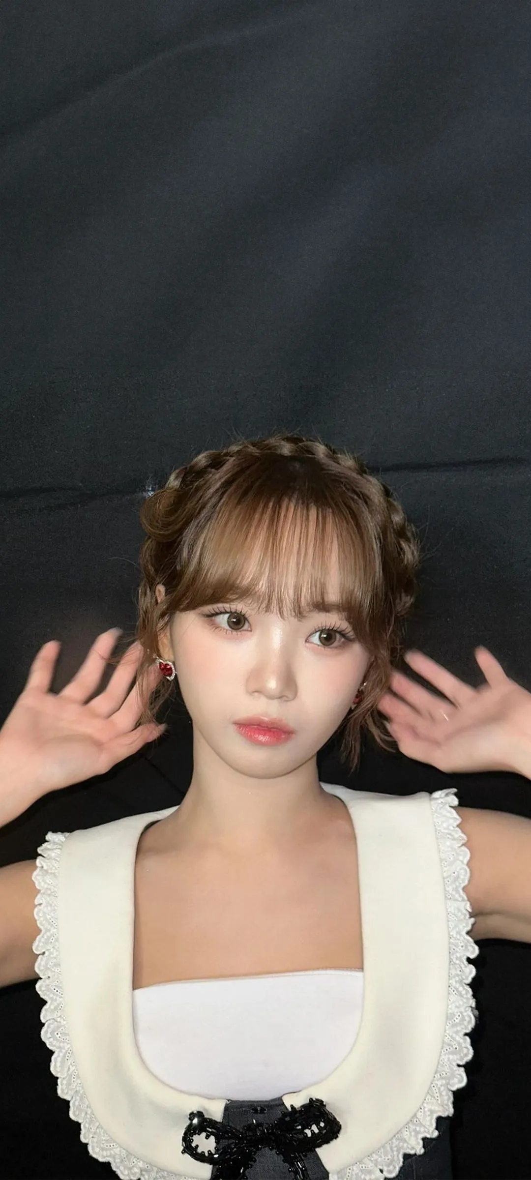 김채원 잠금화면 폰 배경화면 4K HD 다운로드 — 아이즈원, 르세라핌