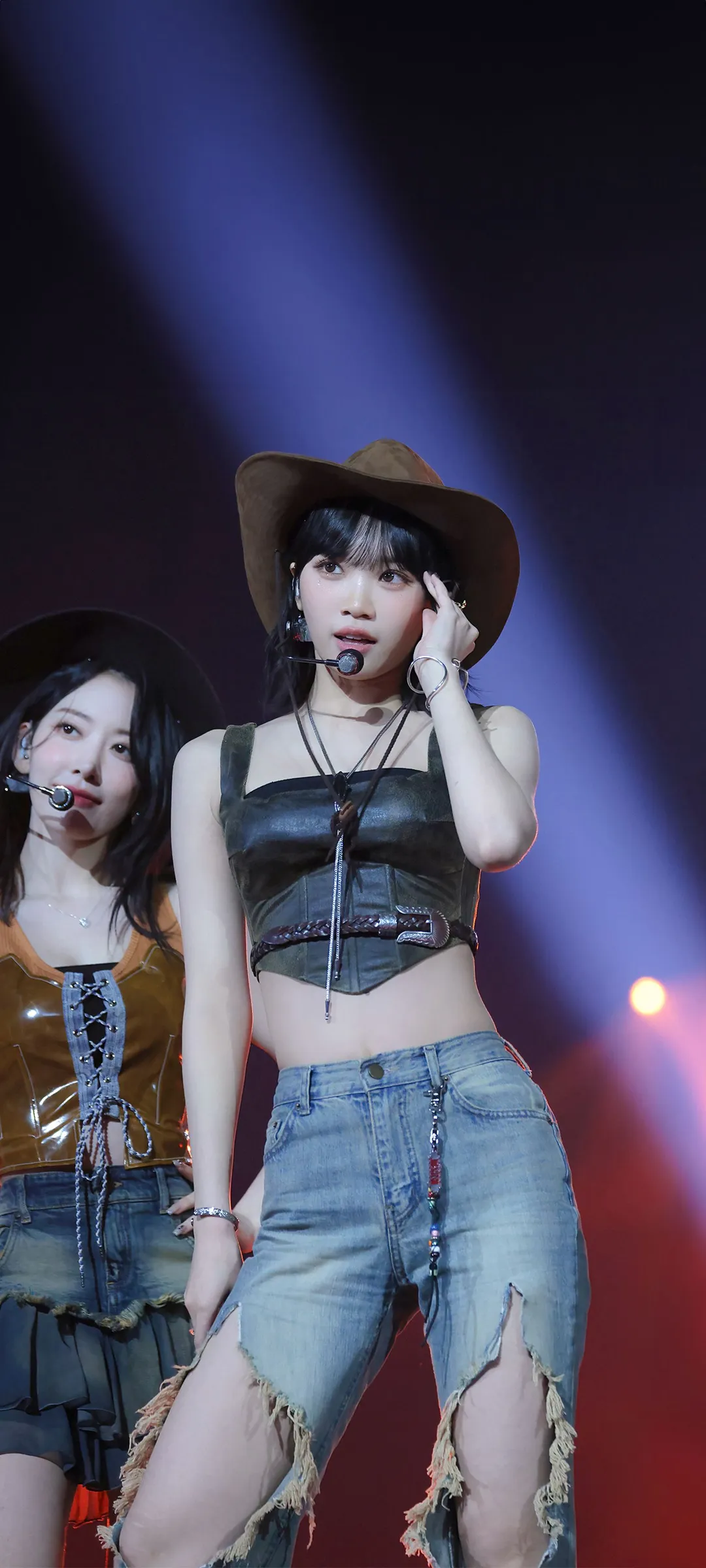 Wallpaper layar kunci hp Kim Chae-won 4K HD download — IZ*ONE, LE SSERAFIM