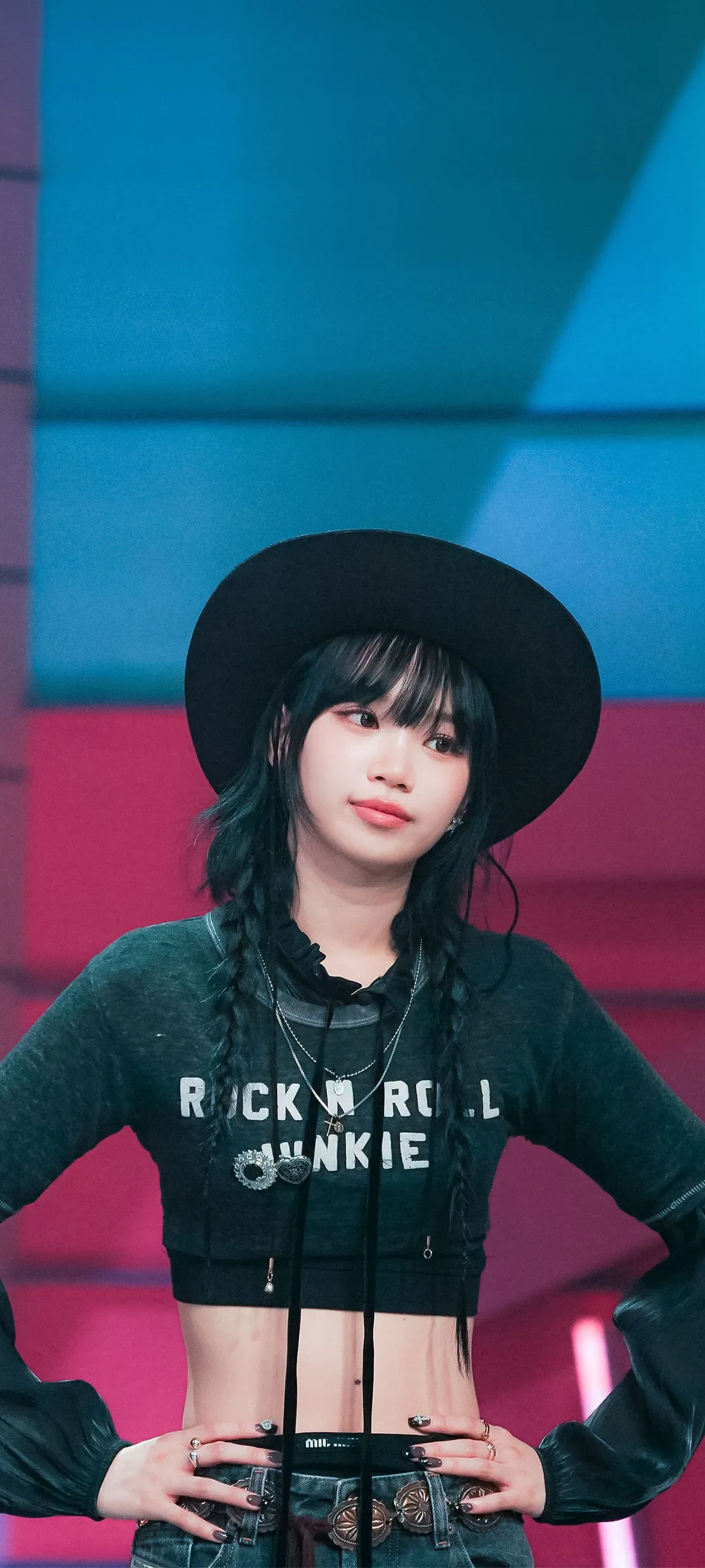 Wallpaper layar kunci hp Kim Chae-won 4K HD download — IZ*ONE, LE SSERAFIM