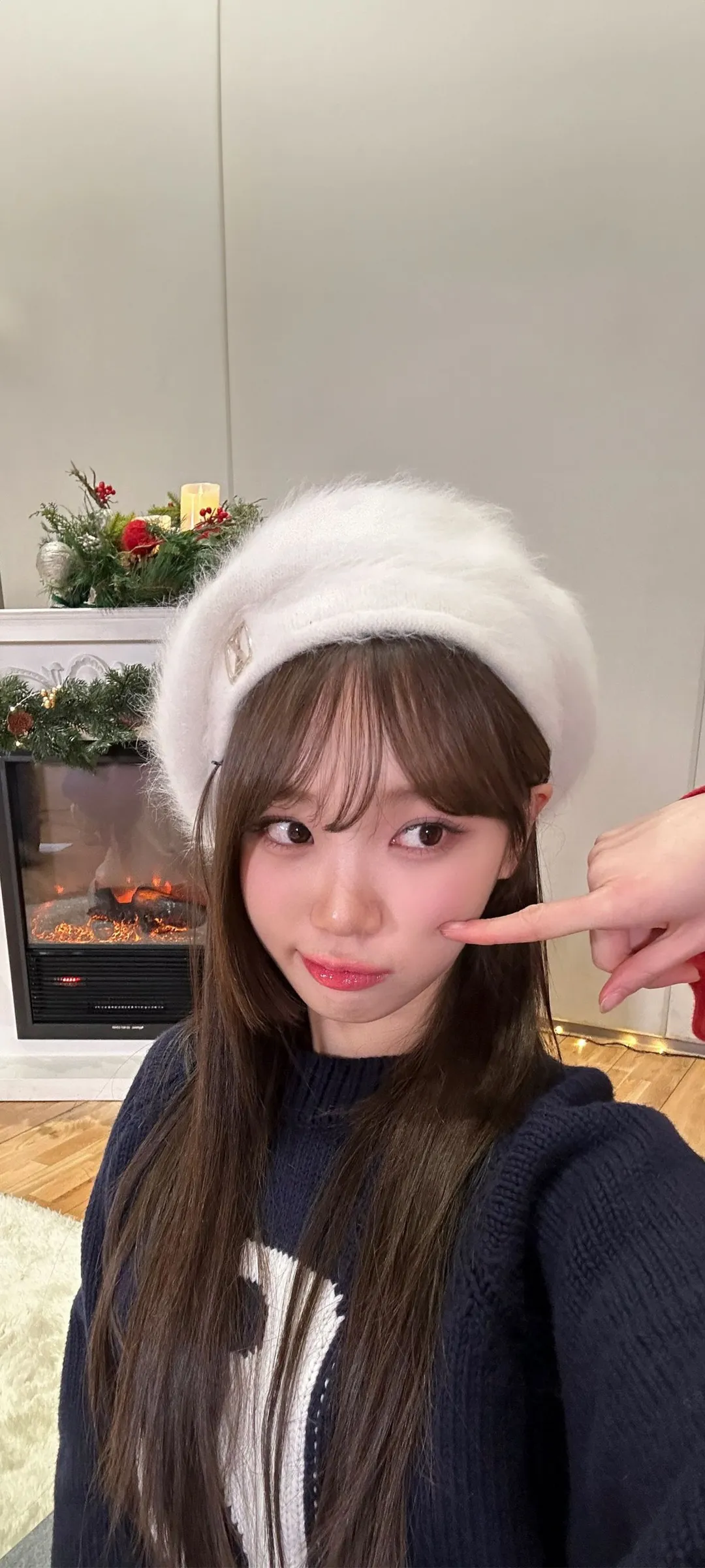 Wallpaper layar kunci hp Kim Chae-won 4K HD download — IZ*ONE, LE SSERAFIM