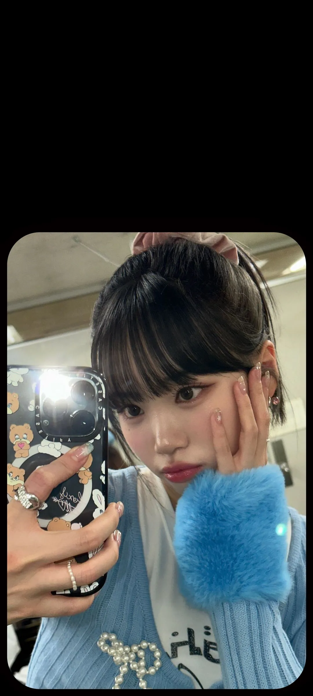 Kim Chae-won lock screen phone wallpaper 4K HD download — IZ*ONE, LE SSERAFIM