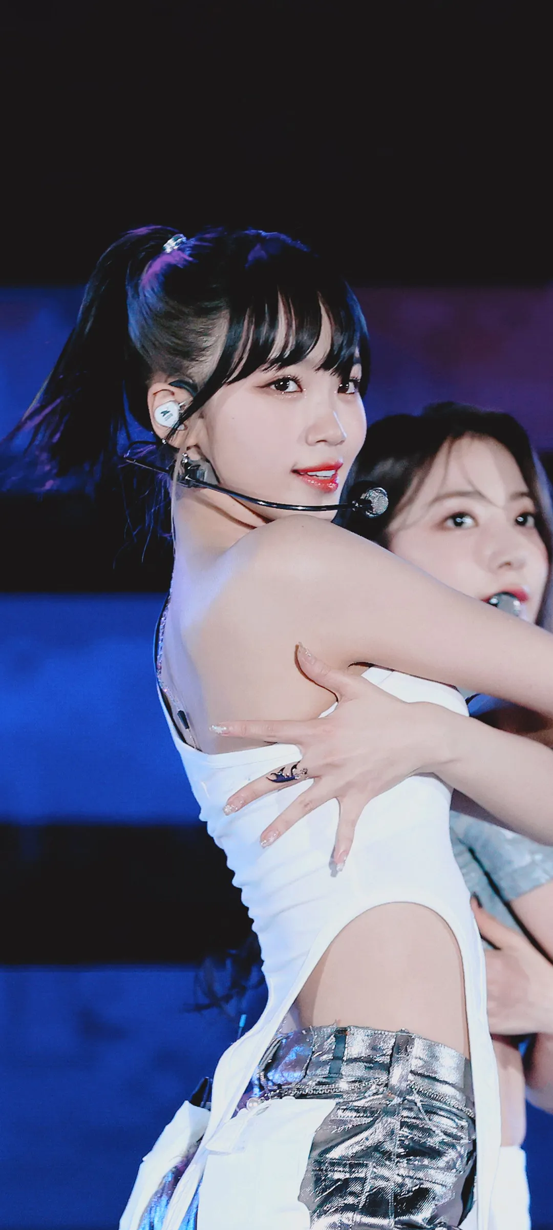 Kim Chae-won lock screen phone wallpaper 4K HD download — IZ*ONE, LE SSERAFIM