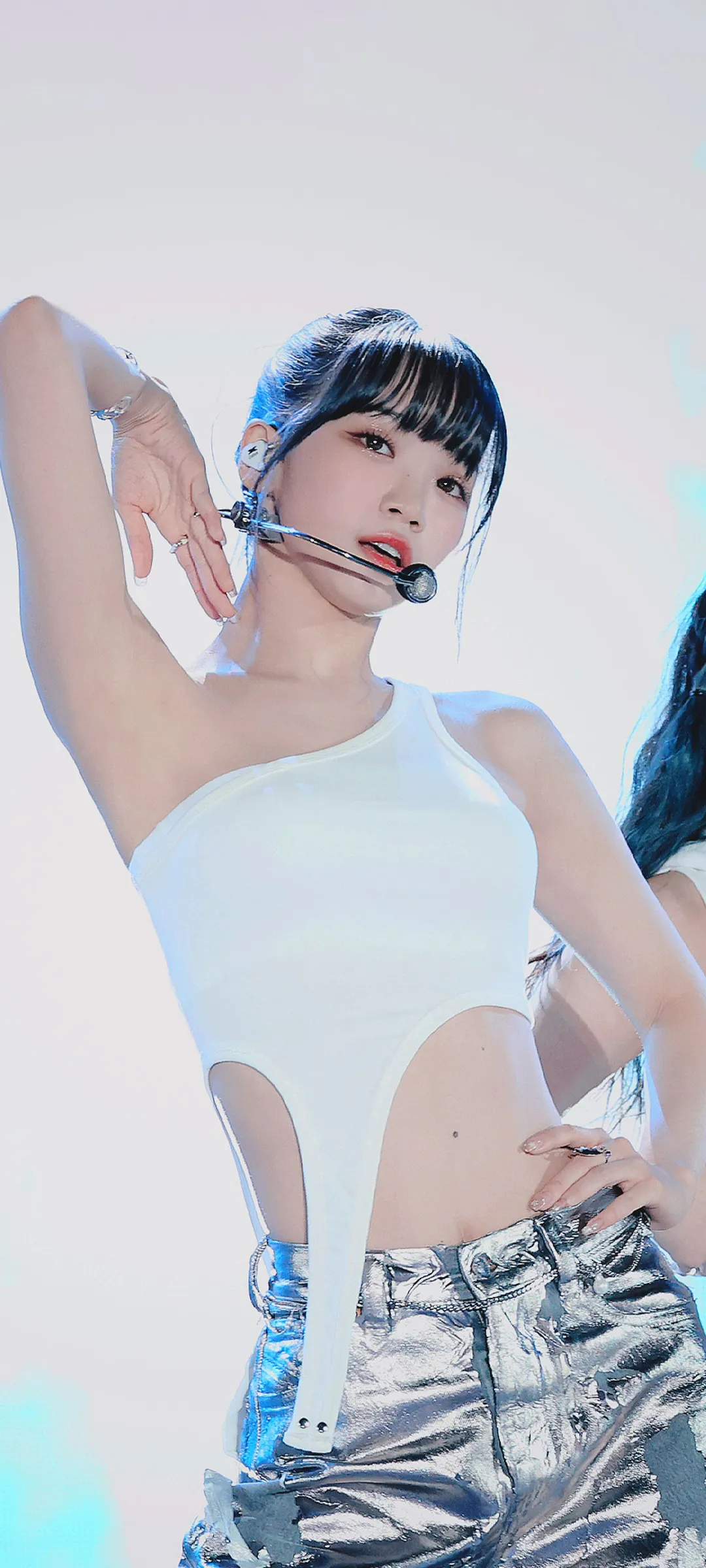 Wallpaper layar kunci hp Kim Chae-won 4K HD download — IZ*ONE, LE SSERAFIM