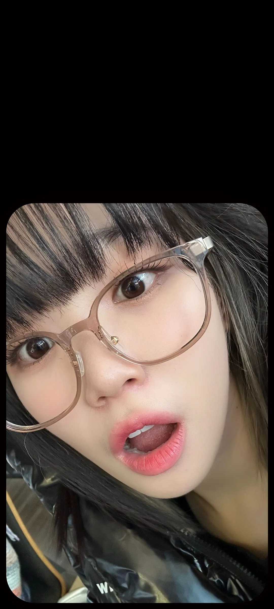 Kim Chae-won lock screen phone wallpaper 4K HD download — IZ*ONE, LE SSERAFIM