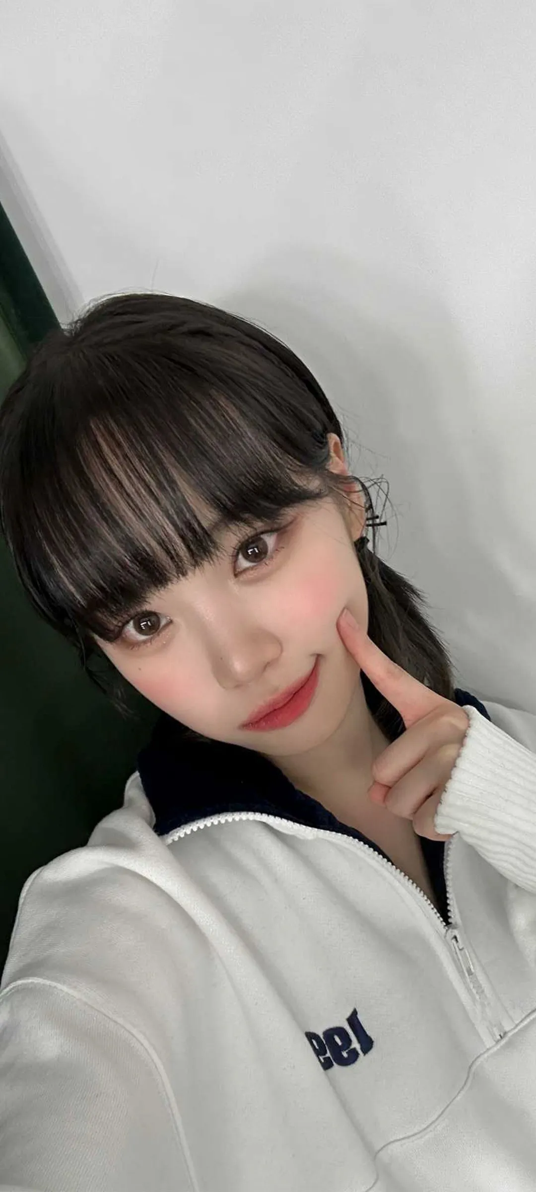 วอลเปเปอร์ หน้าจอล็อก มือถือ คิม แชวอน 4K HD ดาวน์โหลด — IZ*ONE, LE SSERAFIM
