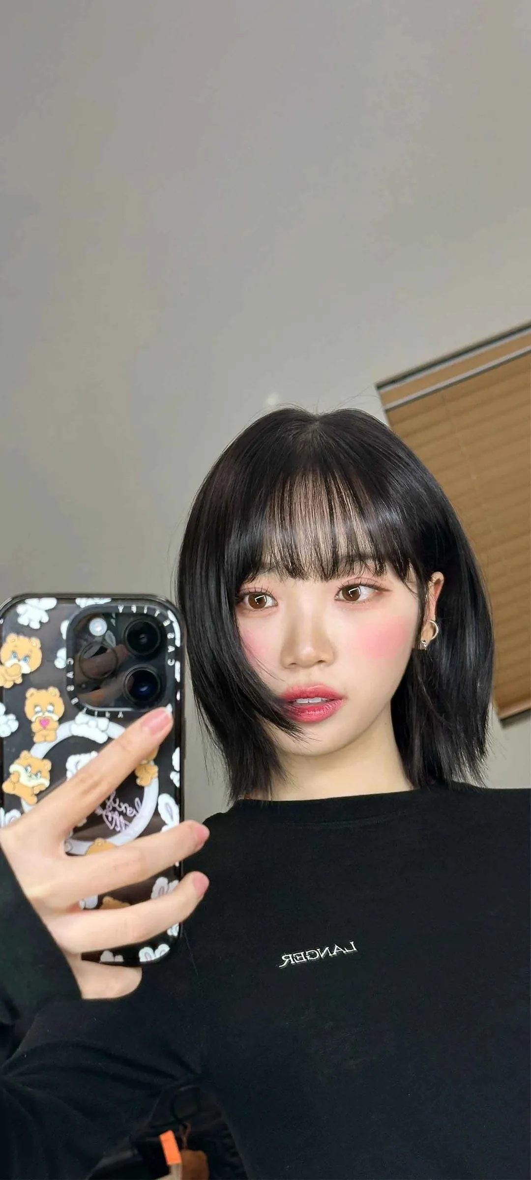 Wallpaper layar kunci hp Kim Chae-won 4K HD download — IZ*ONE, LE SSERAFIM