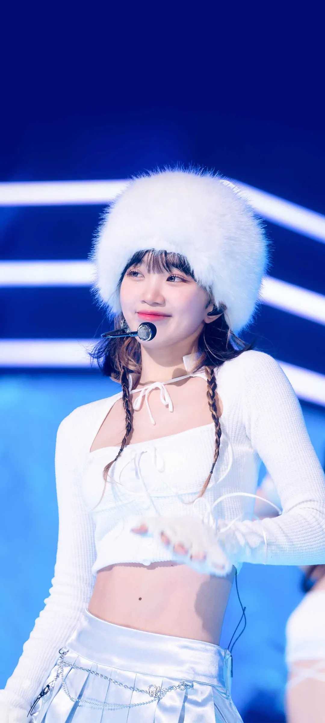 Wallpaper layar kunci hp Kim Chae-won 4K HD download — IZ*ONE, LE SSERAFIM