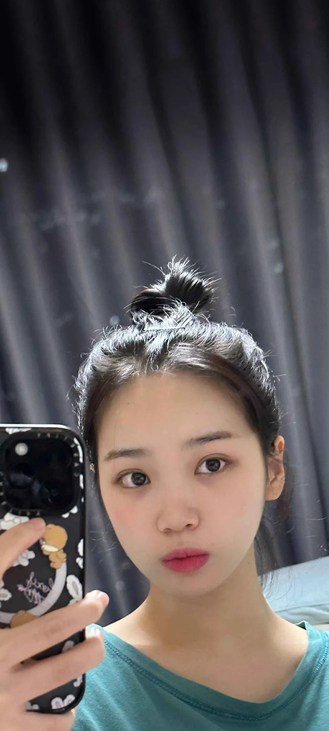 Wallpaper layar kunci hp Kim Chae-won 4K HD download — IZ*ONE, LE SSERAFIM