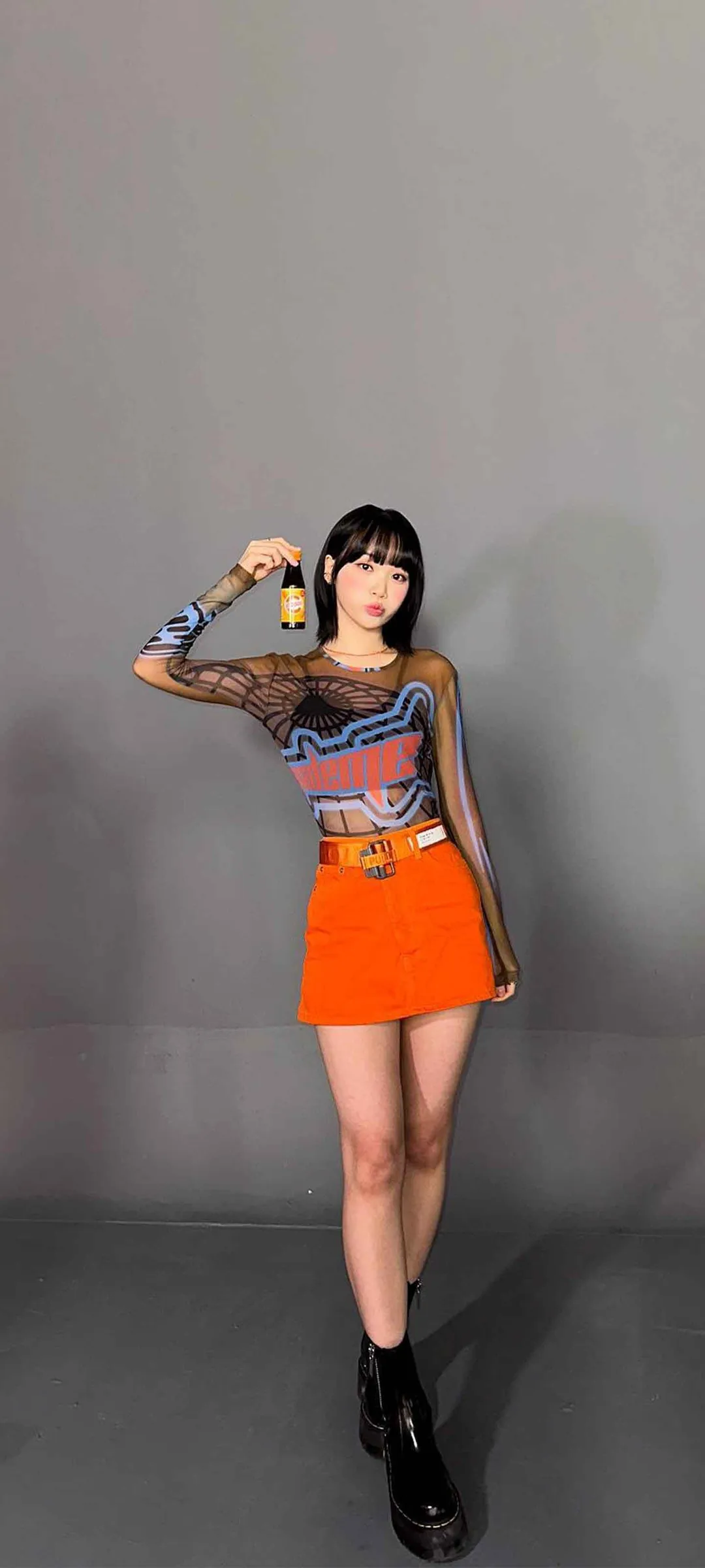 Wallpaper layar kunci hp Kim Chae-won 4K HD download — IZ*ONE, LE SSERAFIM