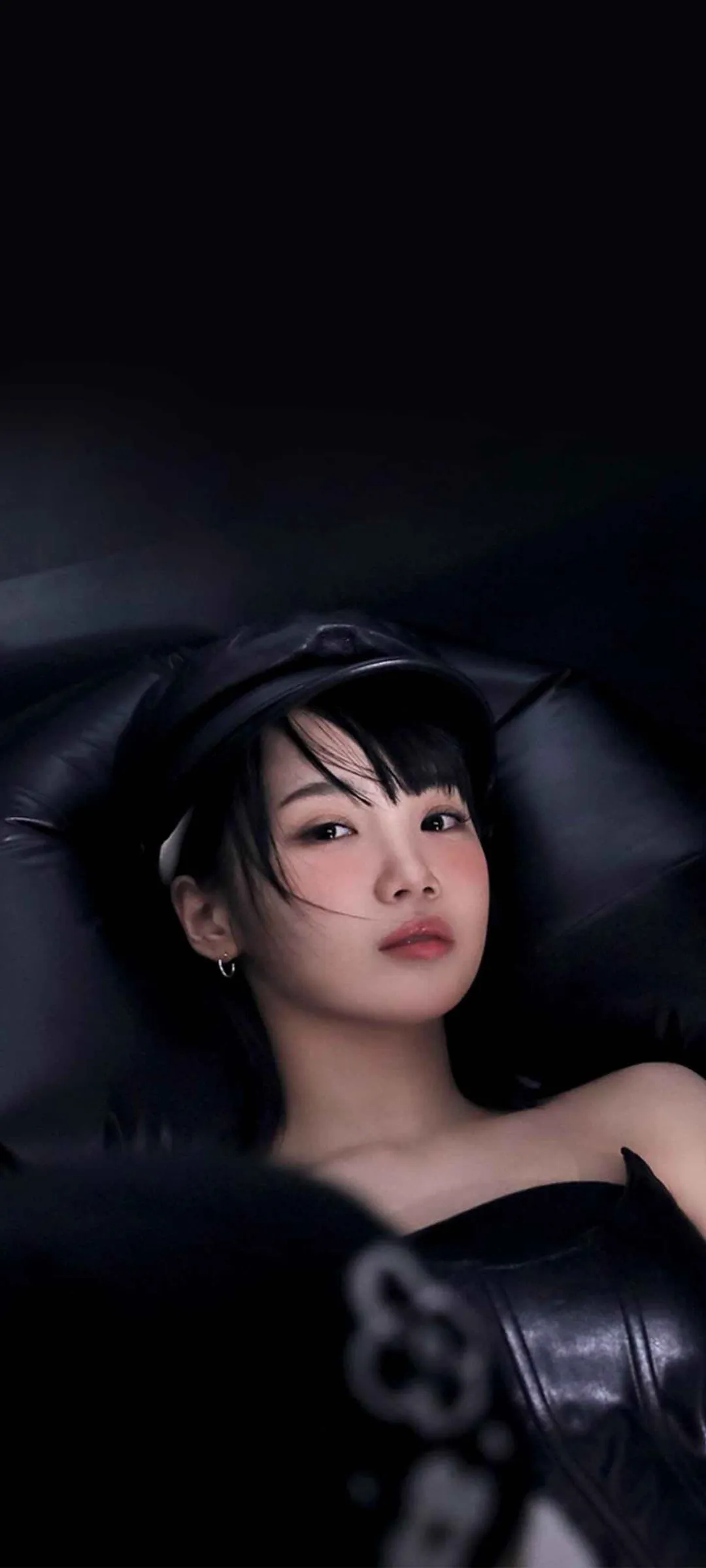 Wallpaper layar kunci hp Kim Chae-won 4K HD download — IZ*ONE, LE SSERAFIM