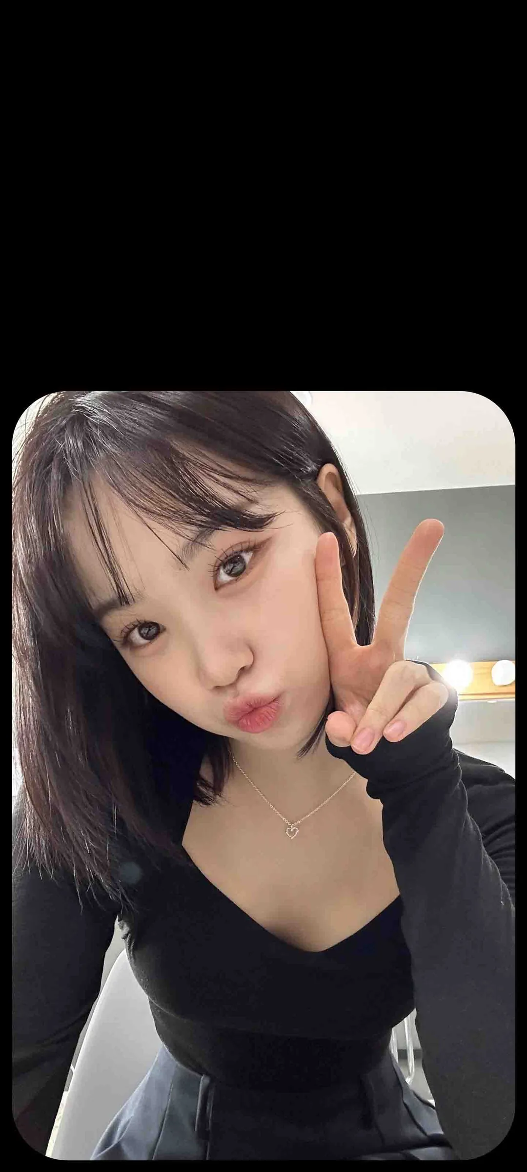 Wallpaper layar kunci hp Kim Chae-won 4K HD download — IZ*ONE, LE SSERAFIM