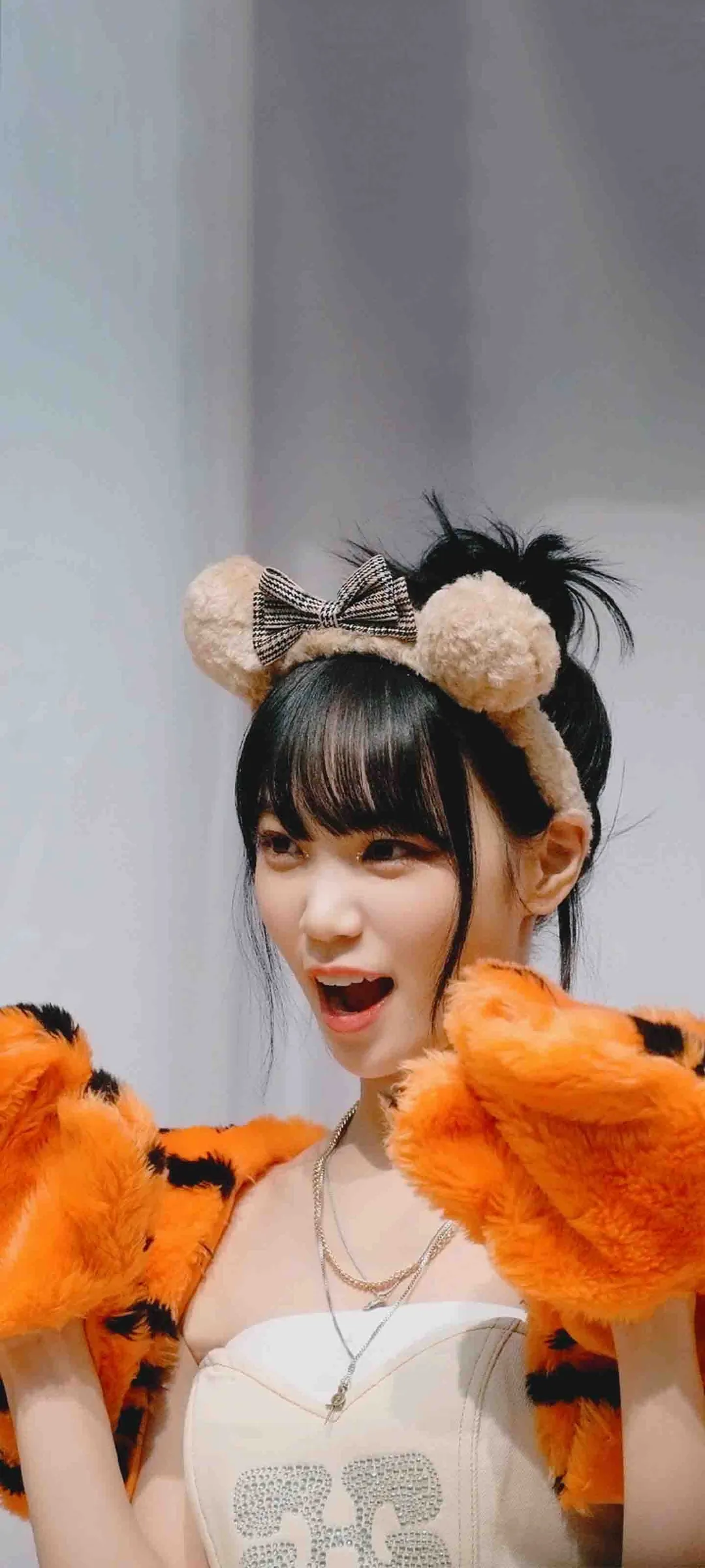 Wallpaper layar kunci hp Kim Chae-won 4K HD download — IZ*ONE, LE SSERAFIM
