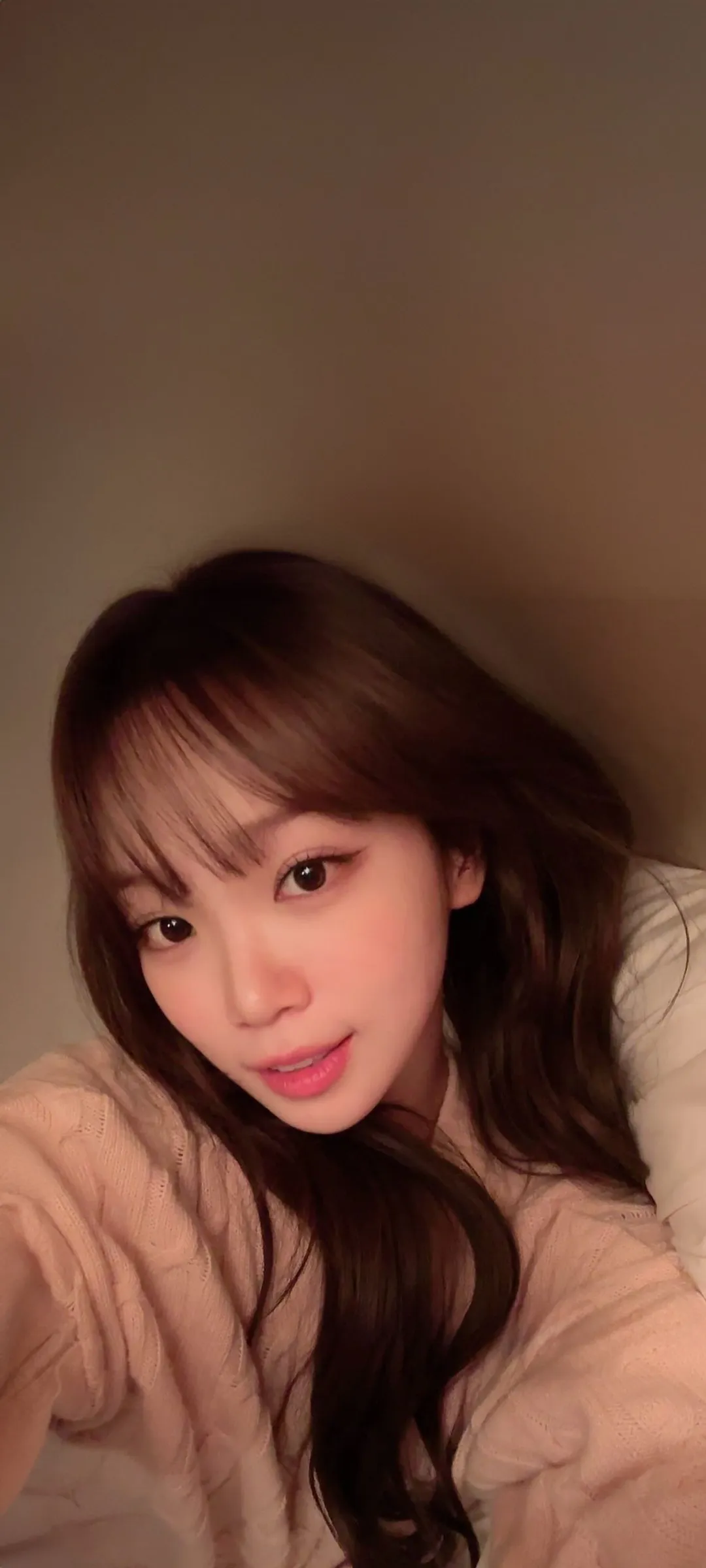 Wallpaper layar kunci hp Kim Chae-won 4K HD download — IZ*ONE, LE SSERAFIM