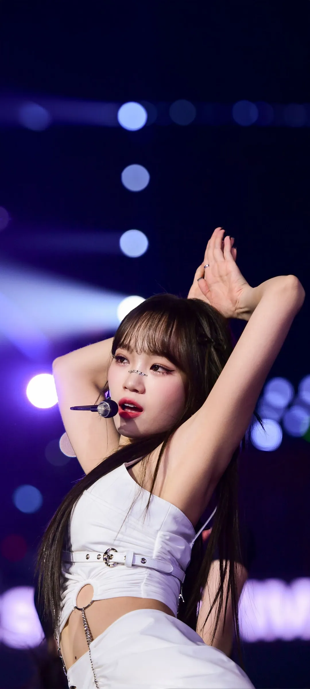 Wallpaper layar kunci hp Kim Chae-won 4K HD download — IZ*ONE, LE SSERAFIM