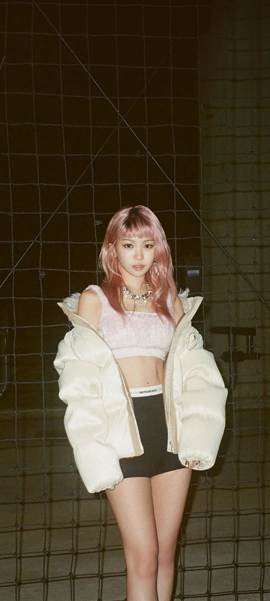 Wallpaper layar kunci hp Kim Chae-won 4K HD download — IZ*ONE, LE SSERAFIM