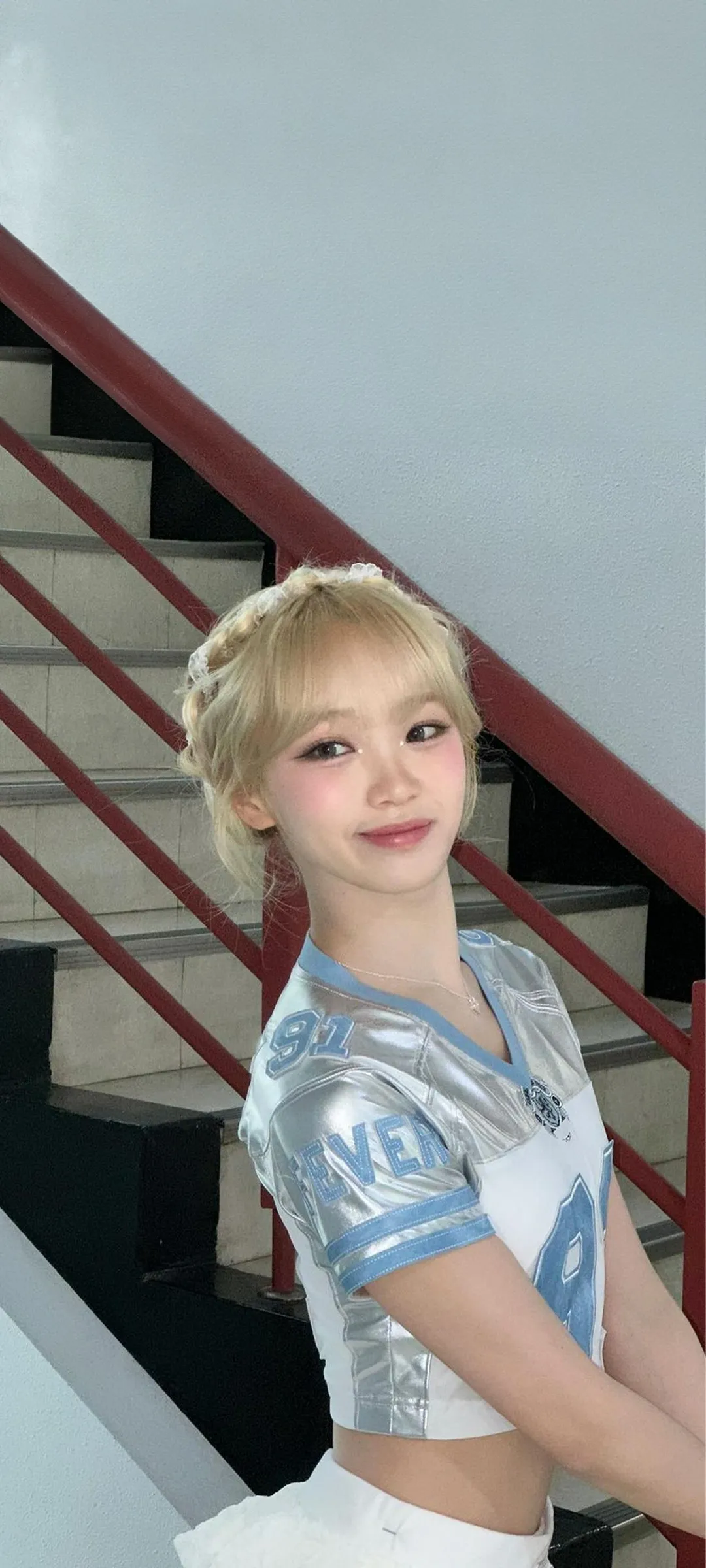 Wallpaper layar kunci hp Kim Chae-won 4K HD download — IZ*ONE, LE SSERAFIM