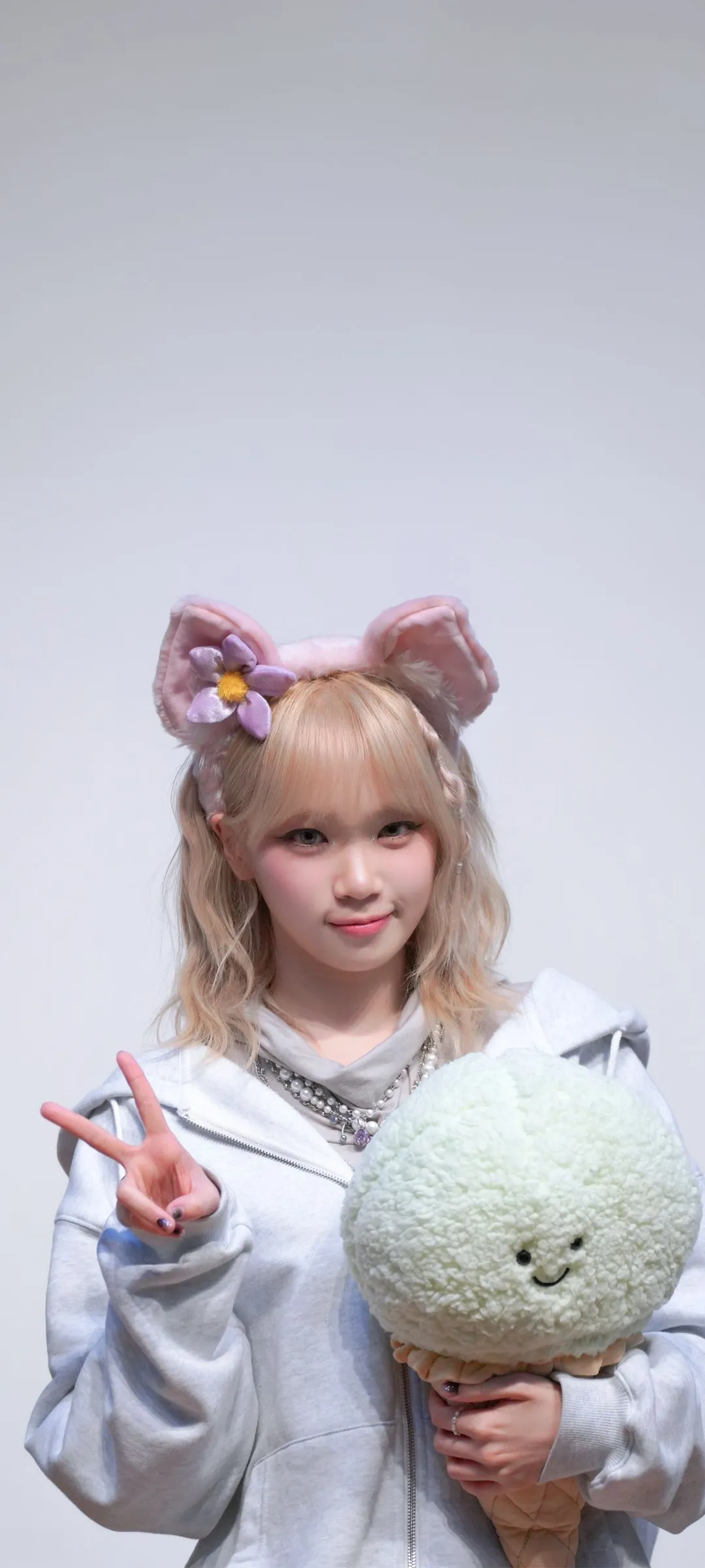 Wallpaper layar kunci hp Kim Chae-won 4K HD download — IZ*ONE, LE SSERAFIM