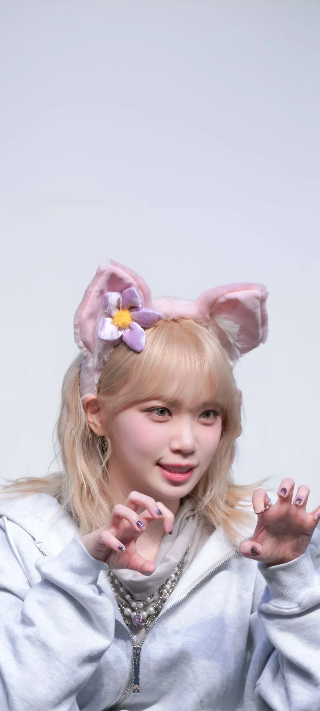 Wallpaper layar kunci hp Kim Chae-won 4K HD download — IZ*ONE, LE SSERAFIM