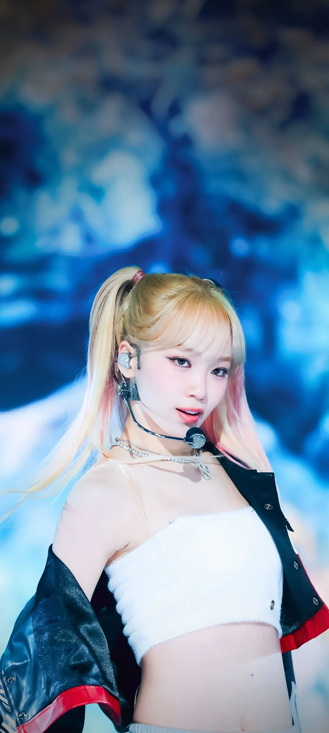 Kim Chae-won lock screen phone wallpaper 4K HD download — IZ*ONE, LE SSERAFIM